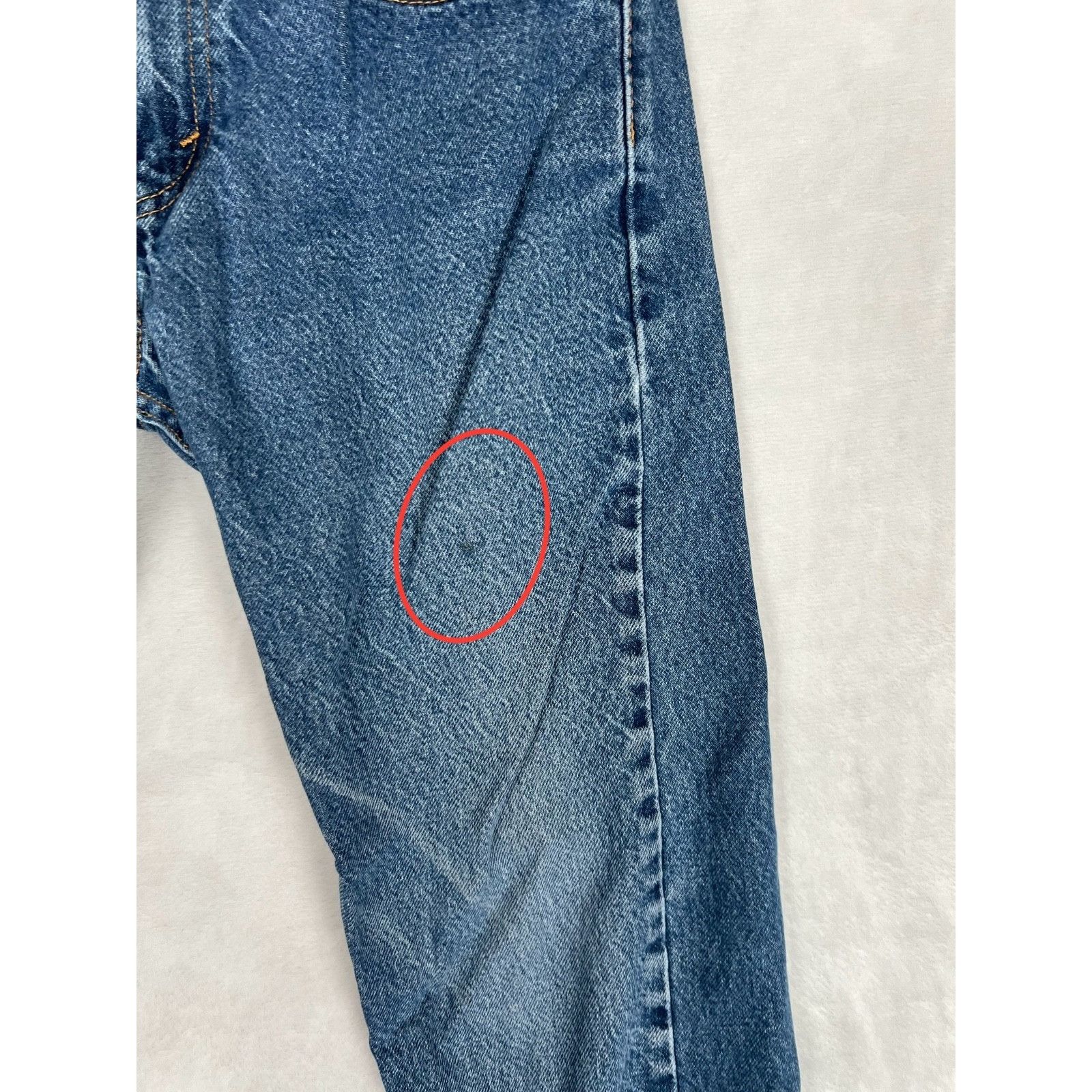 Levi's Vintage Levi’s 505 Denim Jeans Size 30x30 Medium Wash Straig Size US 30 / EU 46 - 2 Thumbnail