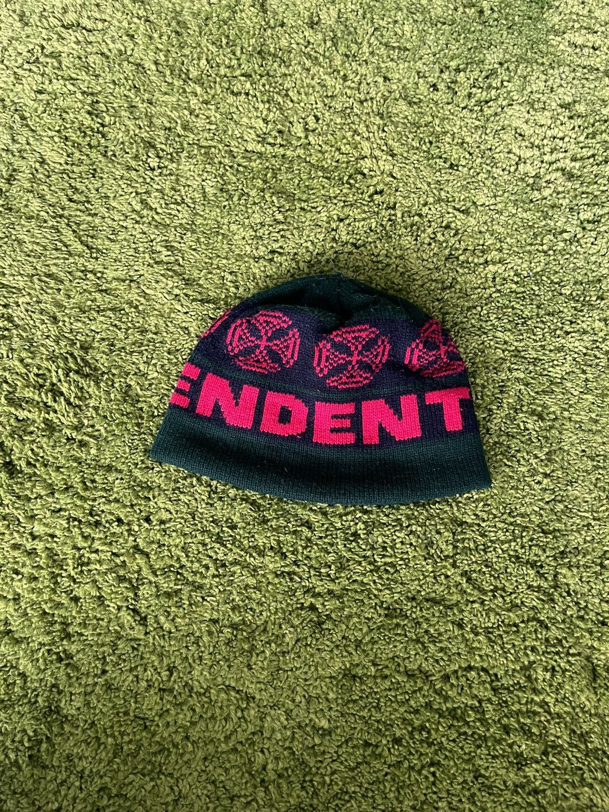 Independent Truck Co. × Vintage Independent Truck Co. Vintage Y2K all around logo beanie hat Size 32 - 3 Thumbnail
