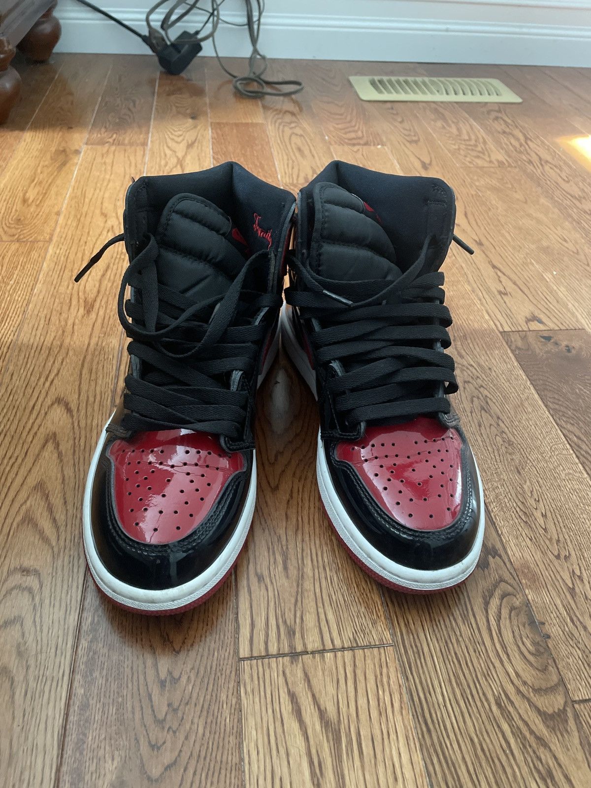 Jordan Brand × Nike Jordan 1 patent breds Size US 8.5 / EU 41-42 - 5 Thumbnail