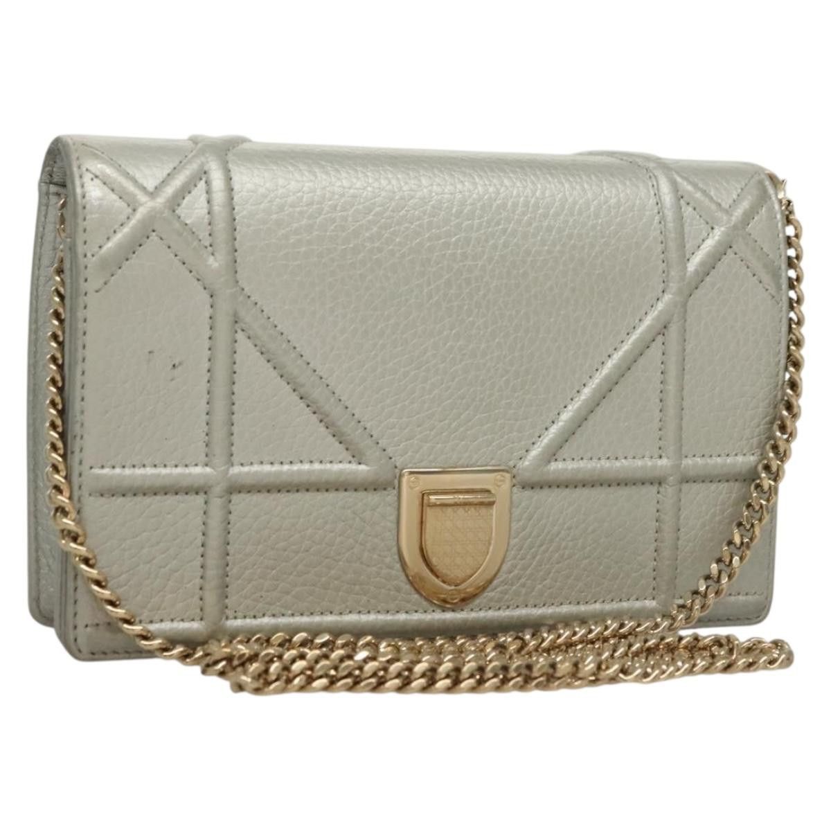Dior DIOR Diorama Chain Shoulder Bag Leather Silver Size ONE SIZE - 1 Thumbnail
