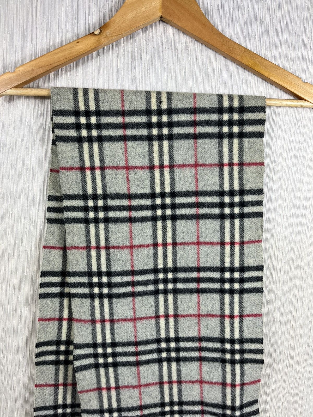 Burberry × Vintage Vintage Burberry London lambs wool checked scarf muffler Size ONE SIZE - 13 Thumbnail