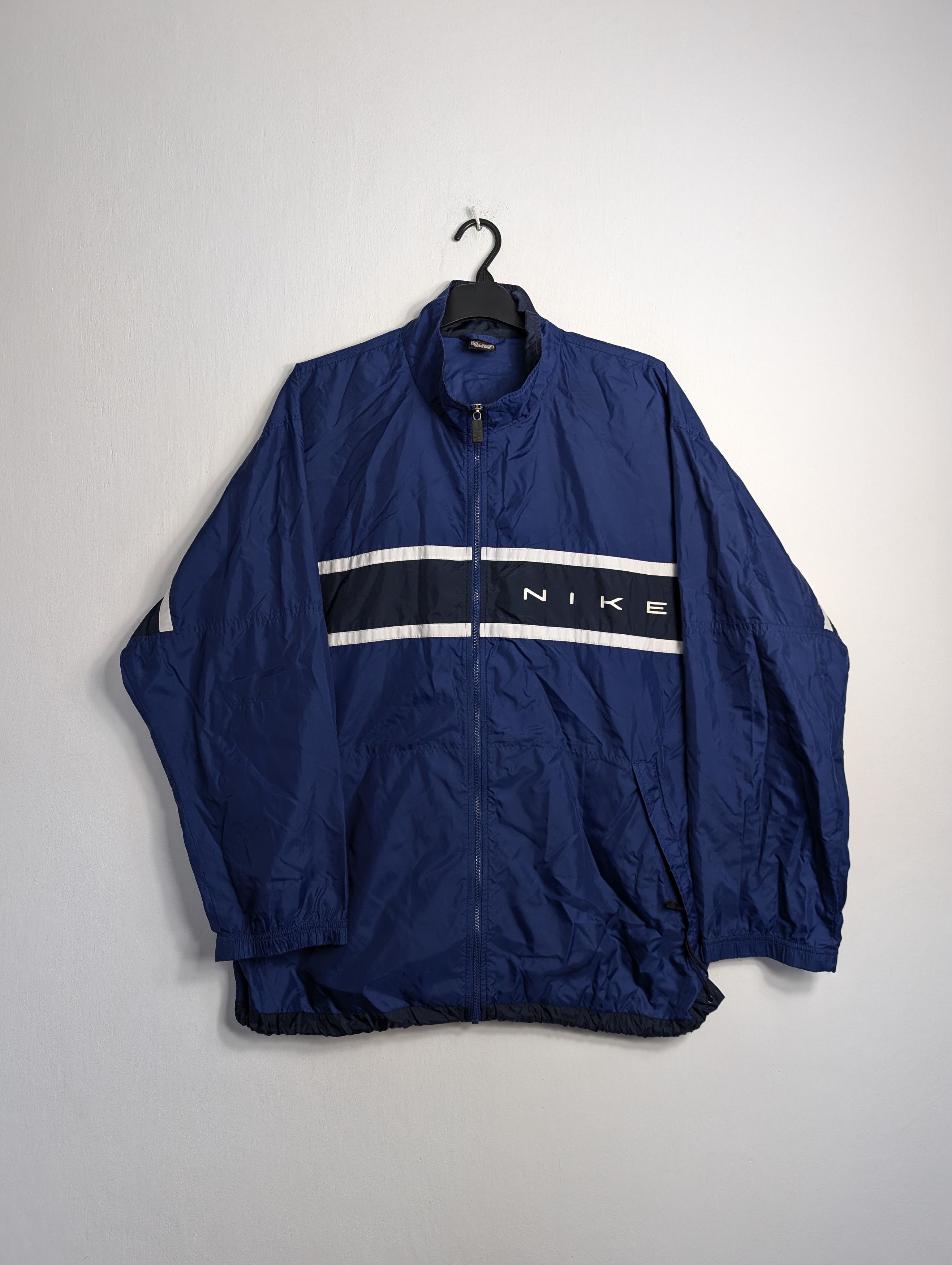 Nike Vintage Nike Center Logo Track Jacket L Streetwear Retro Size US L / EU 52-54 / 3 - 1 Thumbnail