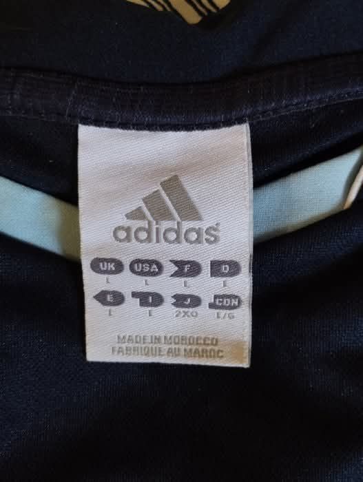 Adidas Jersey shirt zidane with signature Size US L / EU 52-54 / 3 - 6 Thumbnail
