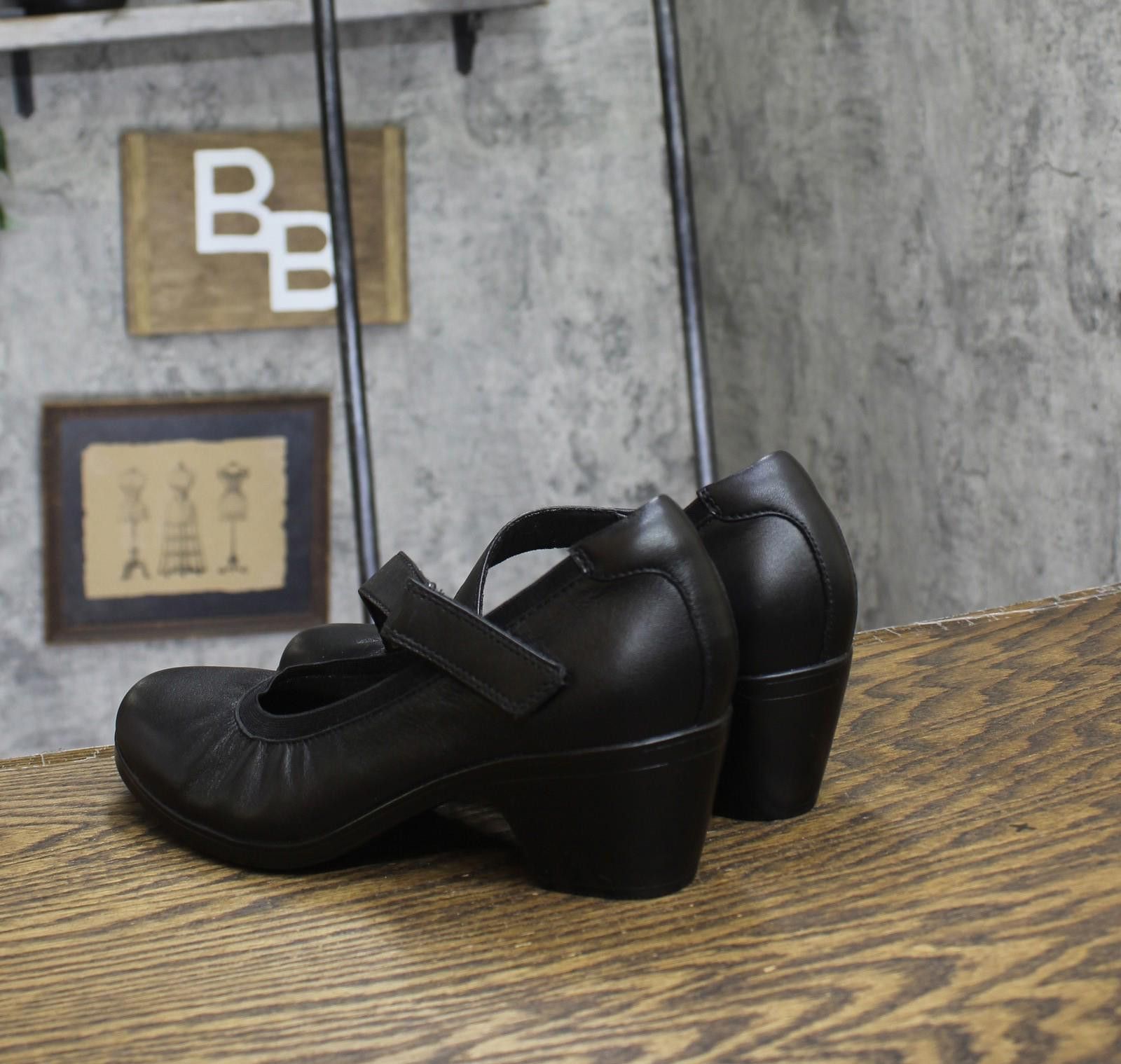Clarks Clarks Womens Strap Block Heel Sandals Black Leather 9n Size US 9 / IT 39 - 2 Thumbnail