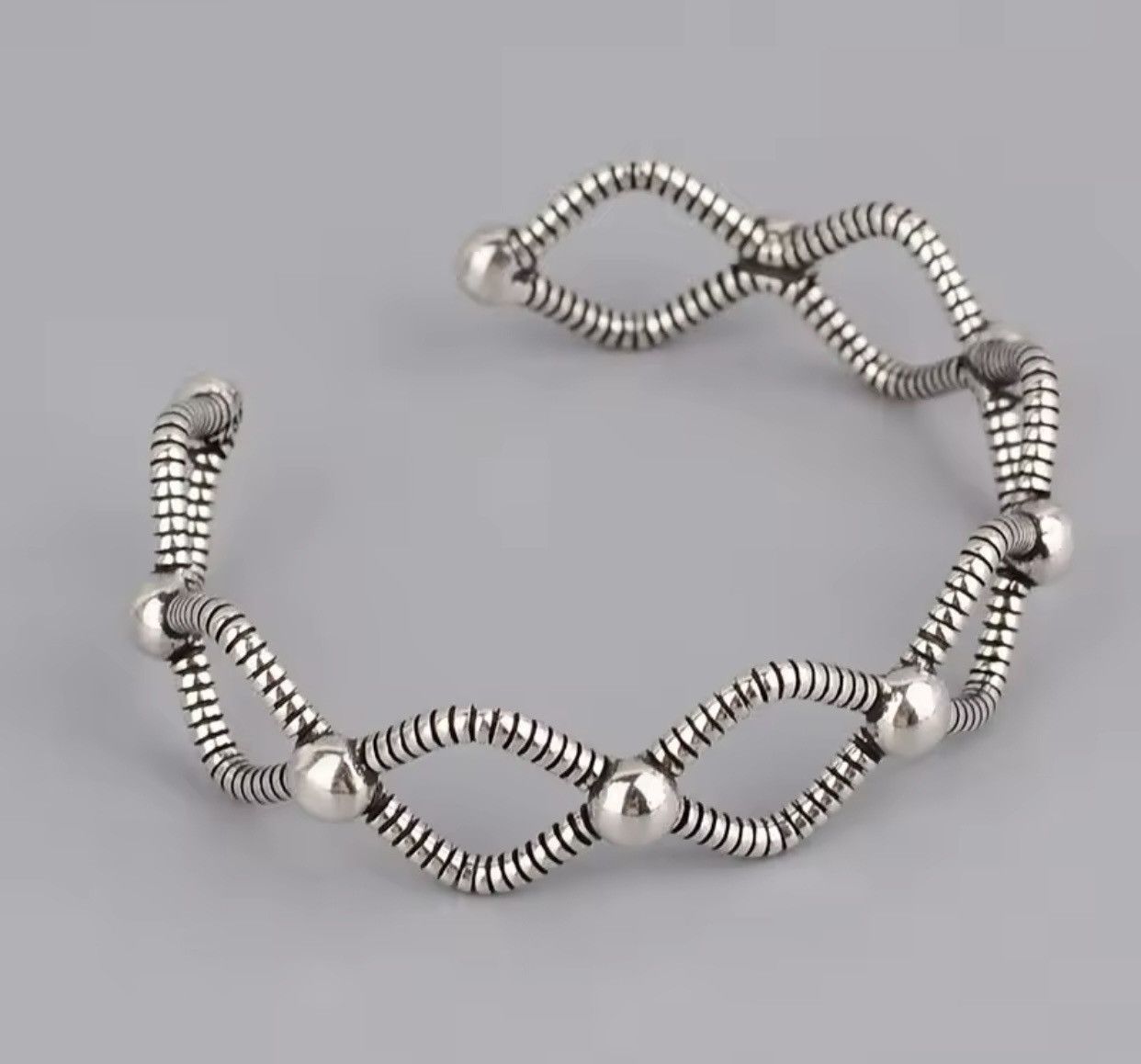 Jewelry × Sterling Silver Vintage Cross Design 925 Sterling Silver Bangle Size ONE SIZE - 4 Thumbnail