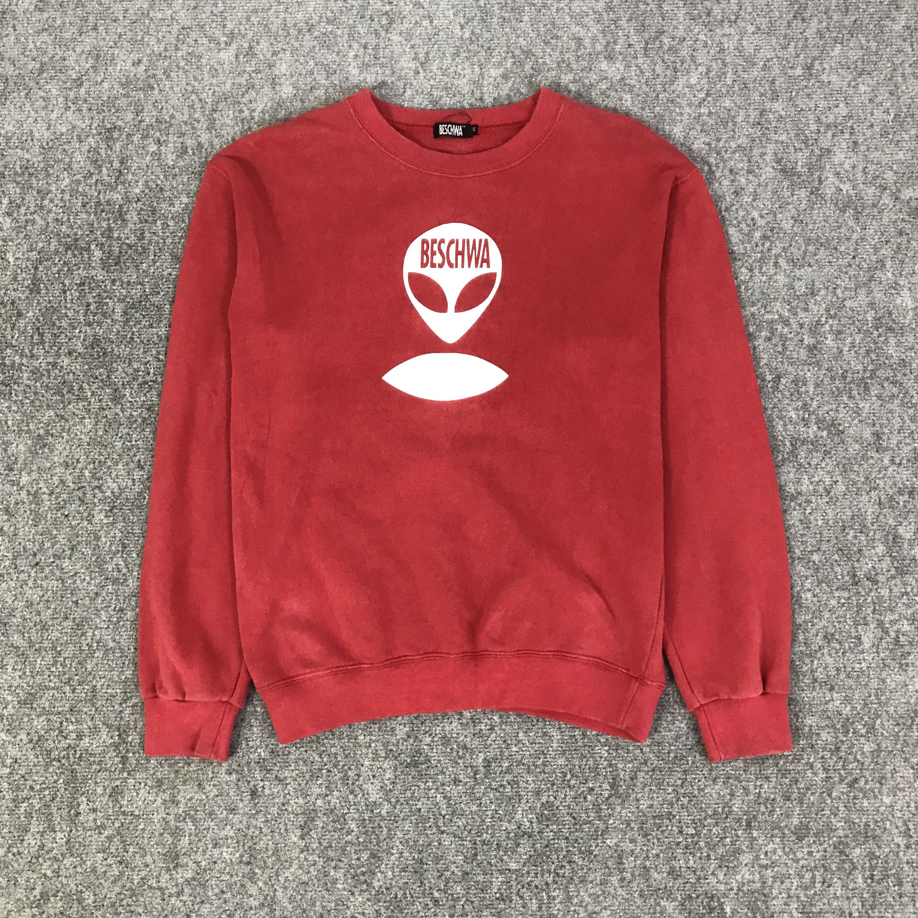 BESCHWA ALIAN SWEATSHIRT K101B1