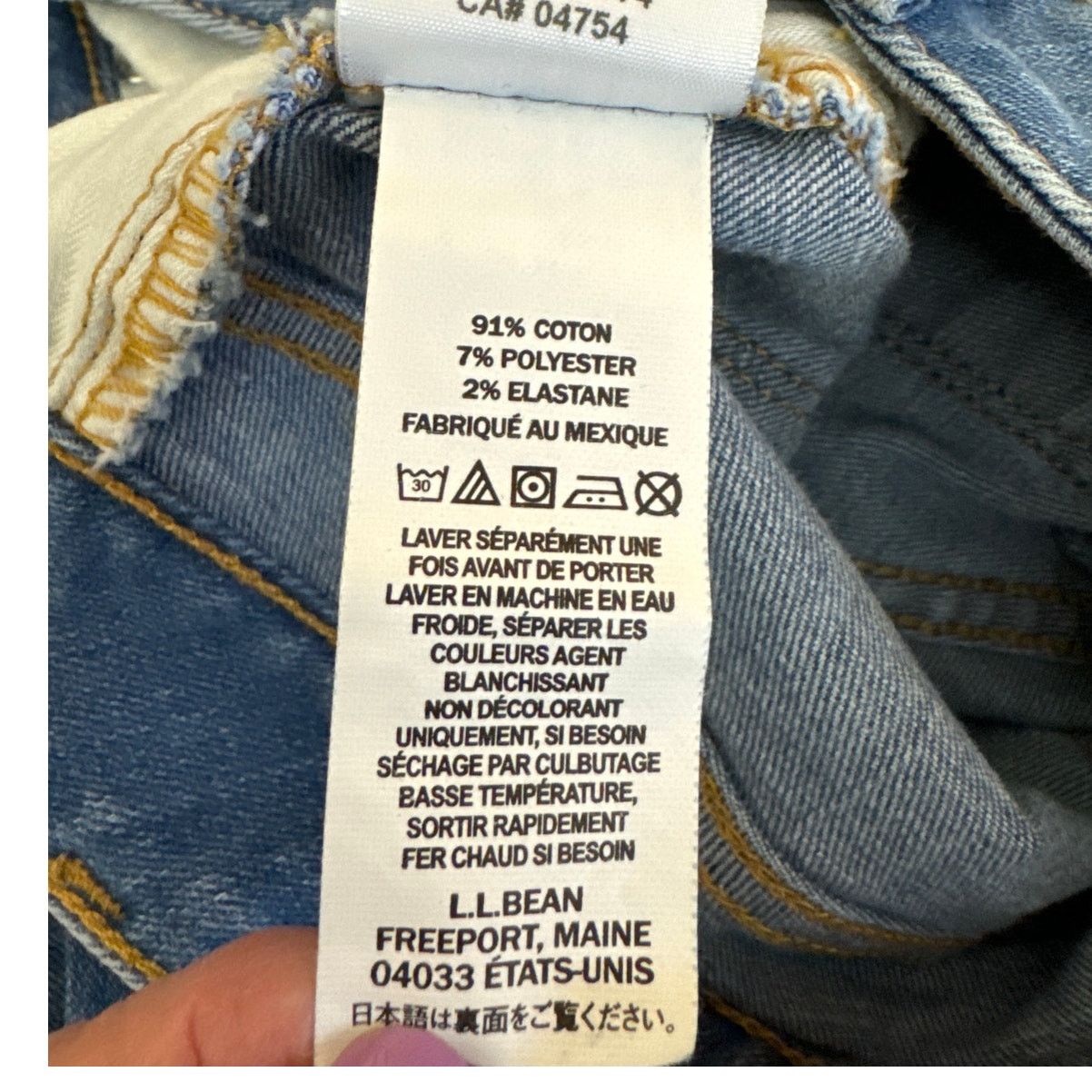 L.L. Bean L.L. Bean Classic Fit Size 4 Light Wash Straight Leg Jeans Size 27" / US 4 / IT 40 - 5 Thumbnail