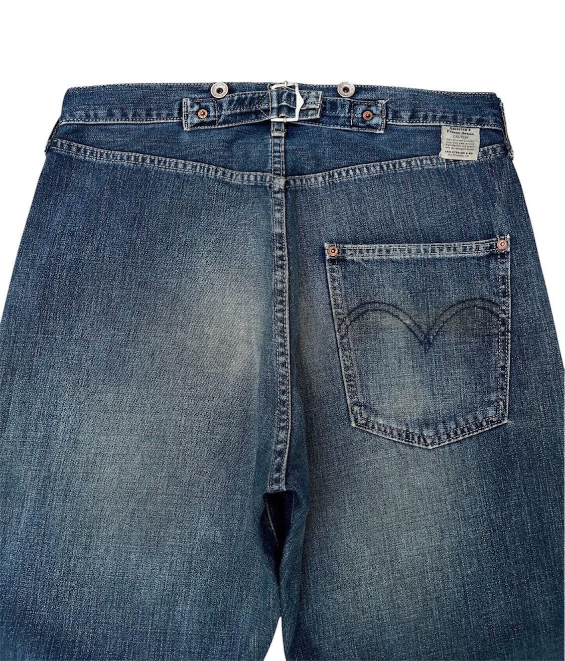 Levi's Vintage Clothing Levi’s 820 bucke back faded jeans Size US 32 / EU 48 - 2 Thumbnail