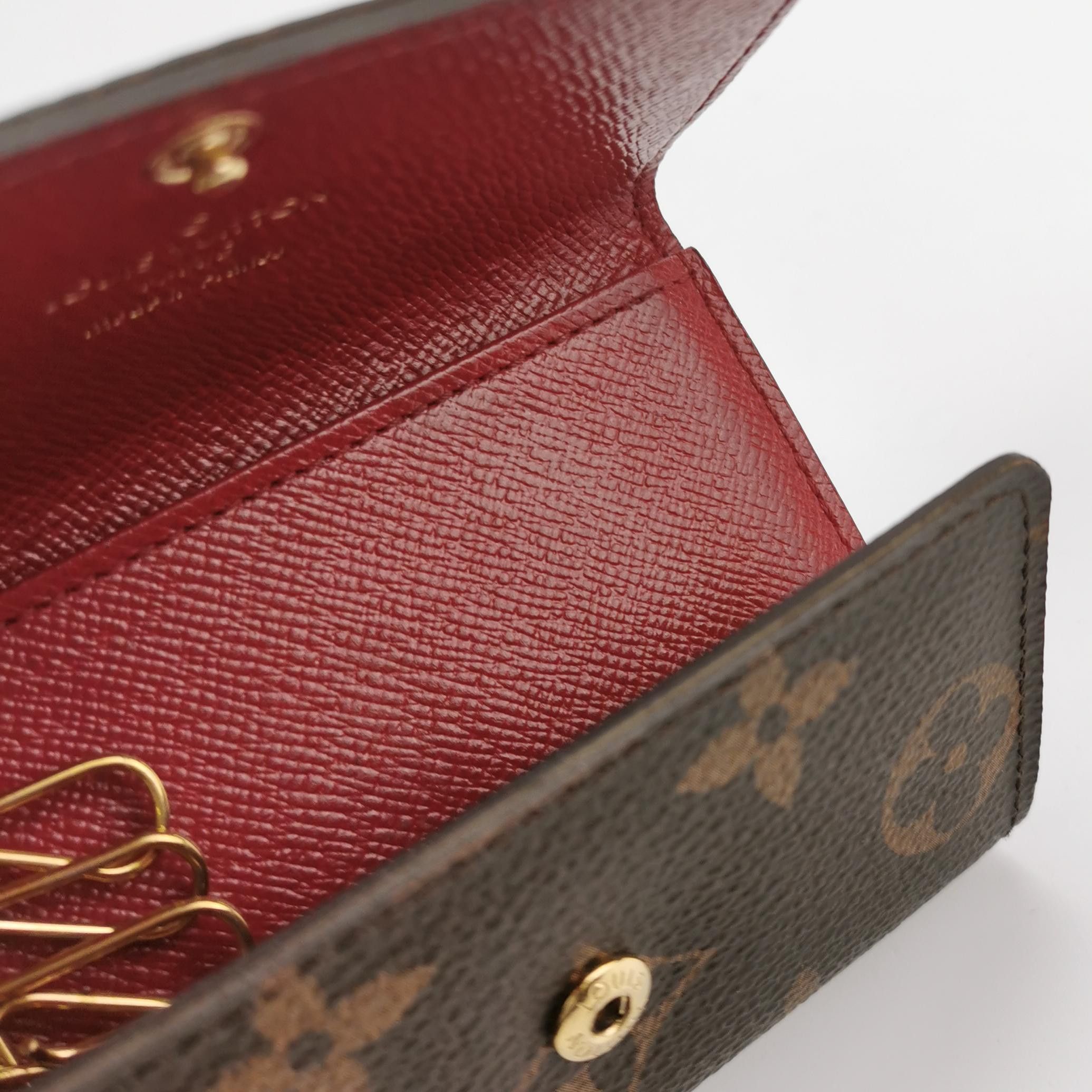Louis Vuitton (LV) Monogram Print Key Bag -y2506