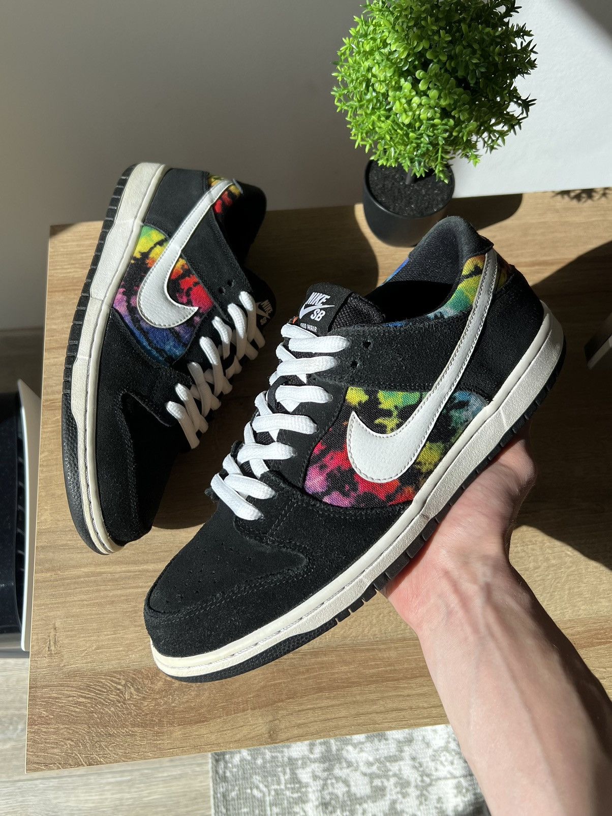 image of Nike Sb Dunk Low 'ishod Wair Tie Dye' 819674-019 (10 Us 44) Shoes in Black, Men's