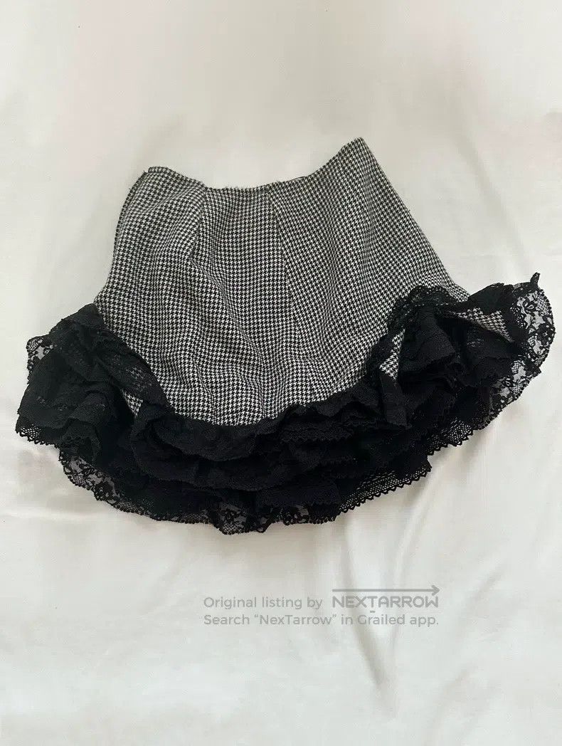 Junya Watanabe Junya Watanabe size M Multi Tiered Lace Hem Skirt Size 23" - 1 Thumbnail