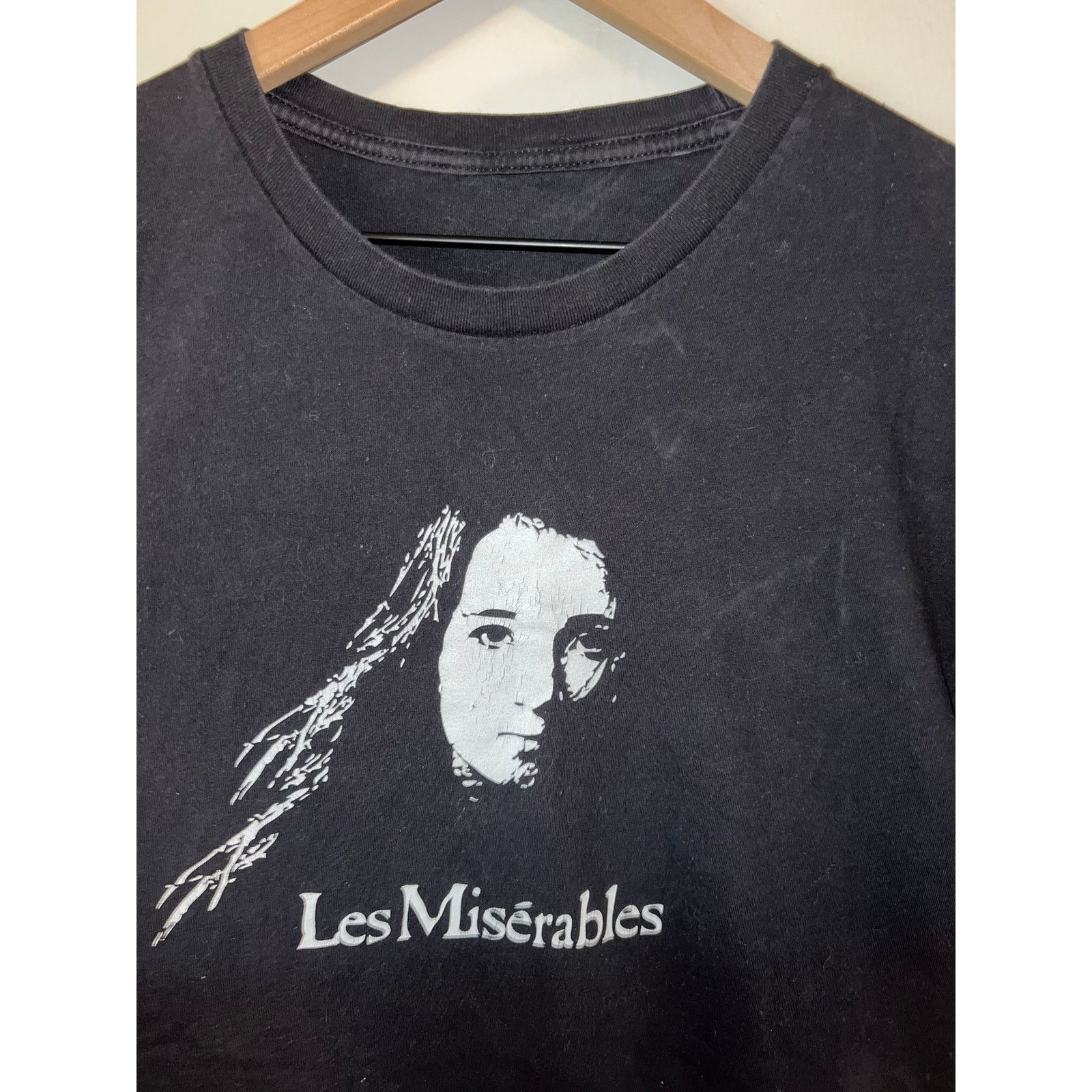 Vintage Y2K Les Misérables Novel Play Black 24601 Shirt Tee 2000s L Size US L / EU 52-54 / 3 - 4 Thumbnail