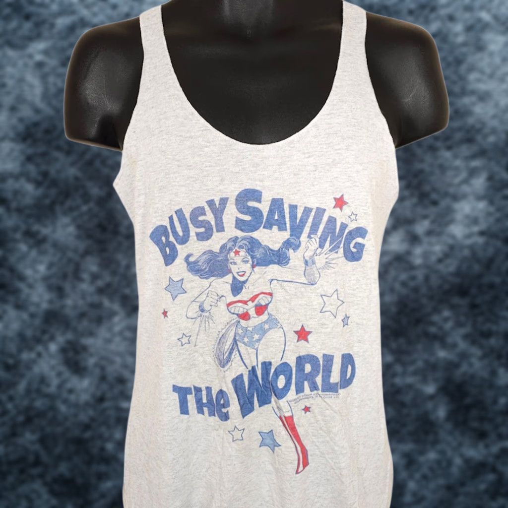 Next Level Wonder Woman Tank Top Womens Size Medium Gray Busy Saving The World DC Comics Shirt Size M / US 6-8 / IT 42-44 - 1 Thumbnail
