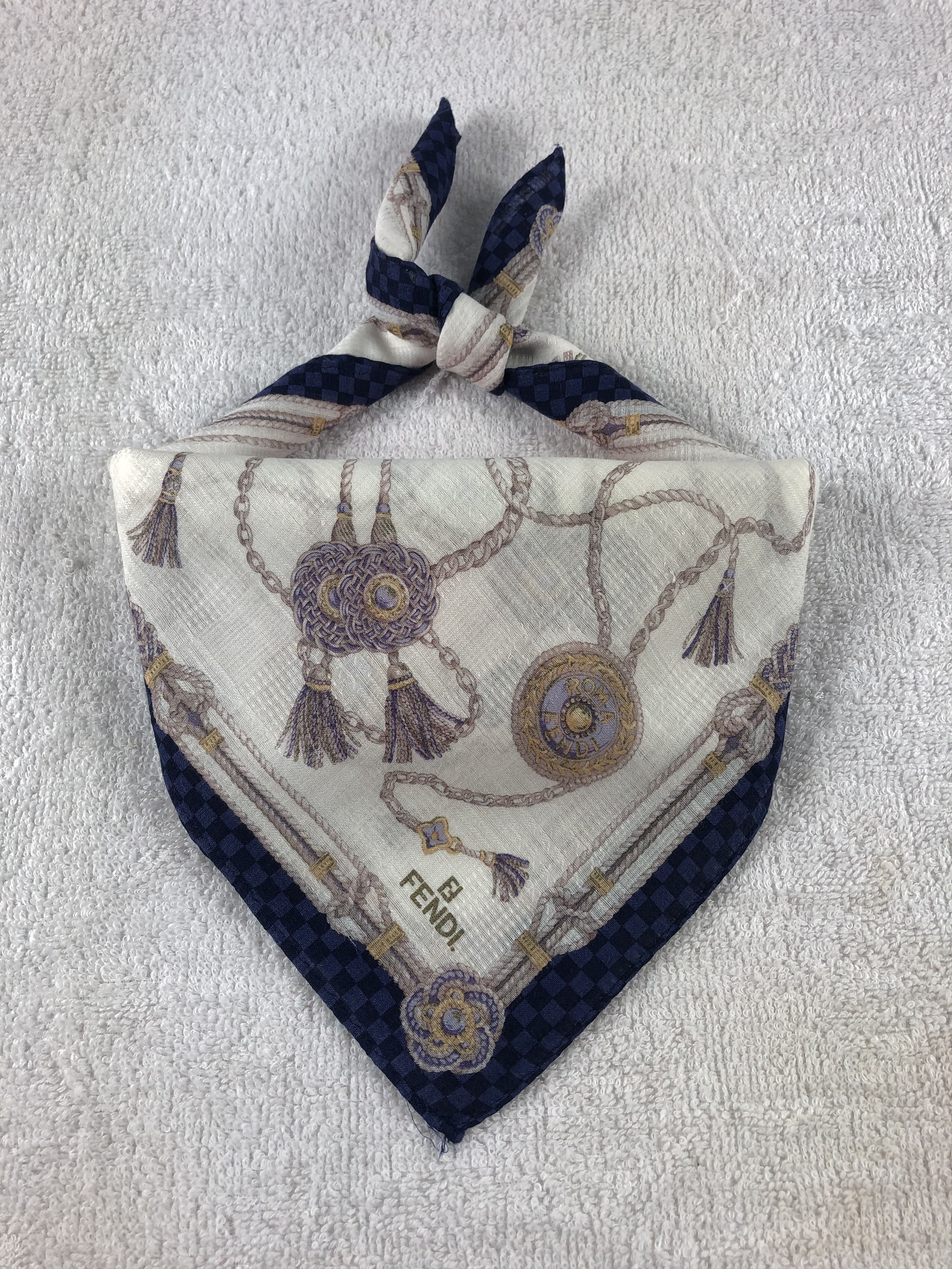 Vintage Fendi Handkerchief / Bandana / Neckerchief A1162 Size ONE SIZE - 1 Thumbnail