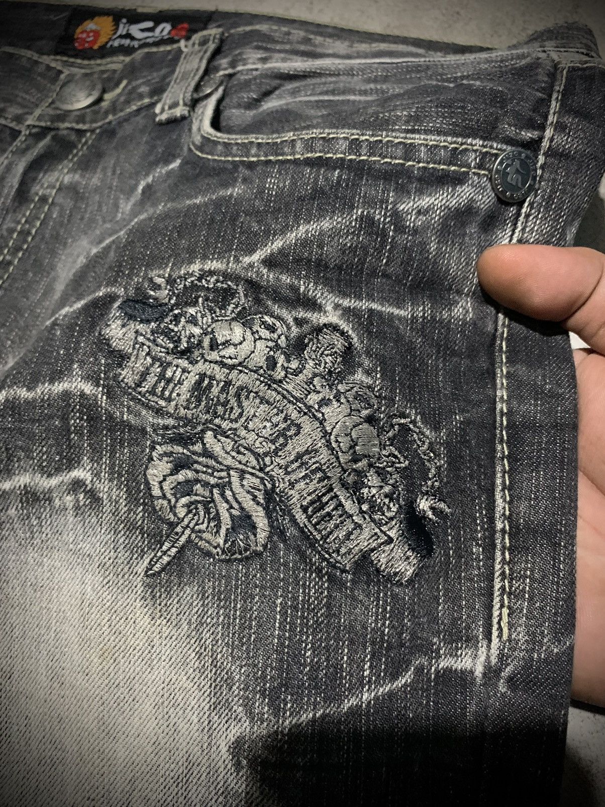 Japanese Brand Jizo bosatsu the master of hell embroidery y2k jeans Size US 31 - 8 Thumbnail