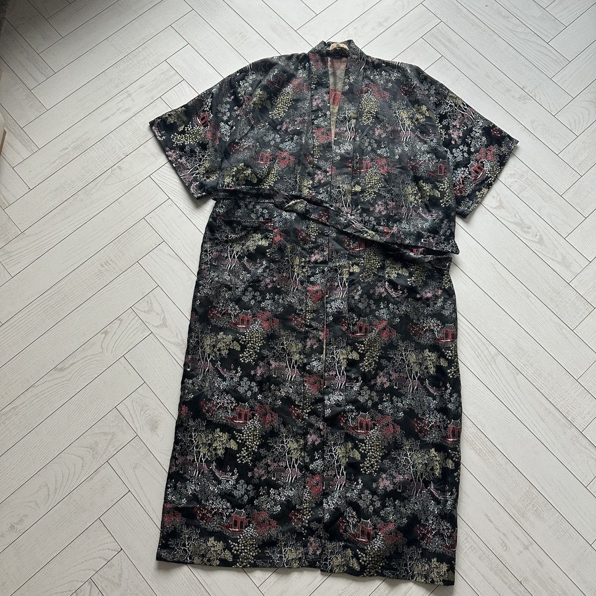 Japanese Brand Vintage 90s Haori Kimono Embroidered jacket Japan hype y2k Size US L / EU 52-54 / 3 - 4 Thumbnail