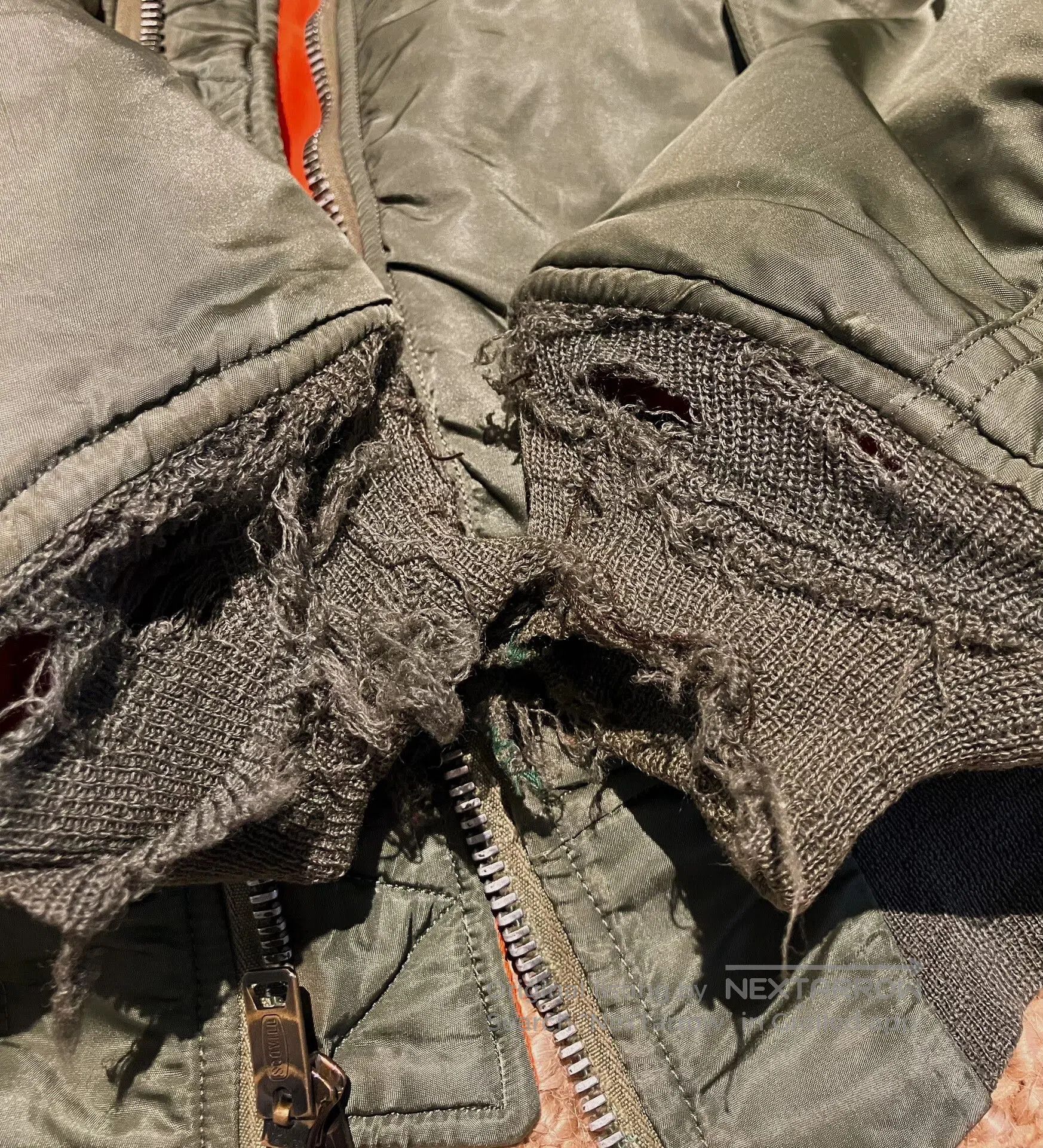 VINNY's Vintage 70s Ma1 Bomber Jacket. Size US M / EU 48-50 / 2 - 7 Thumbnail
