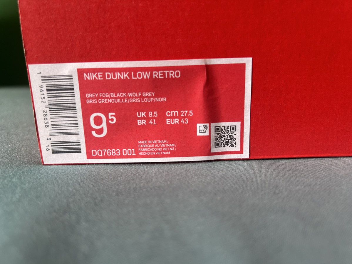 Nike Nike Dunk Low Chenille Swoosh 2022 Size US 9.5 / EU 42-43 - 6 Thumbnail