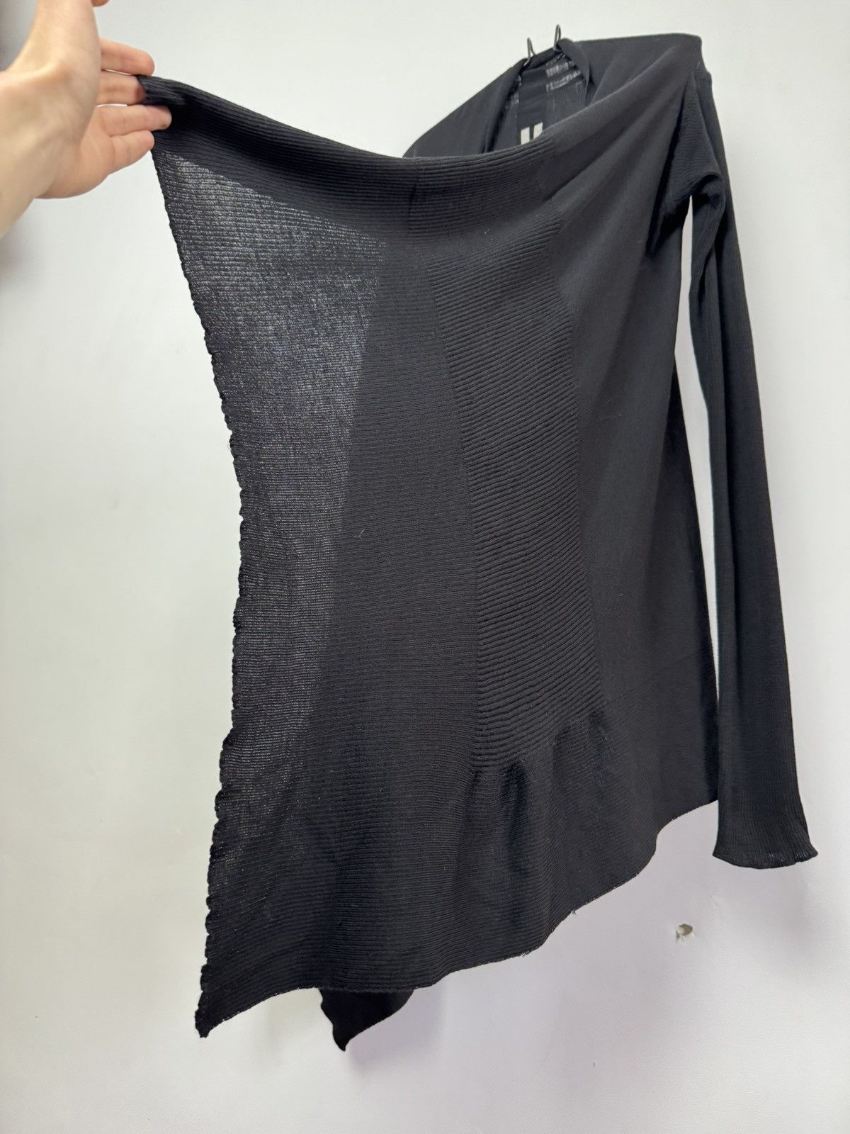 Rick Owens Rick Owens FW19 ‘LARRY’ Large Wrap Cardigan Size L / US 10 / IT 46 - 13 Thumbnail