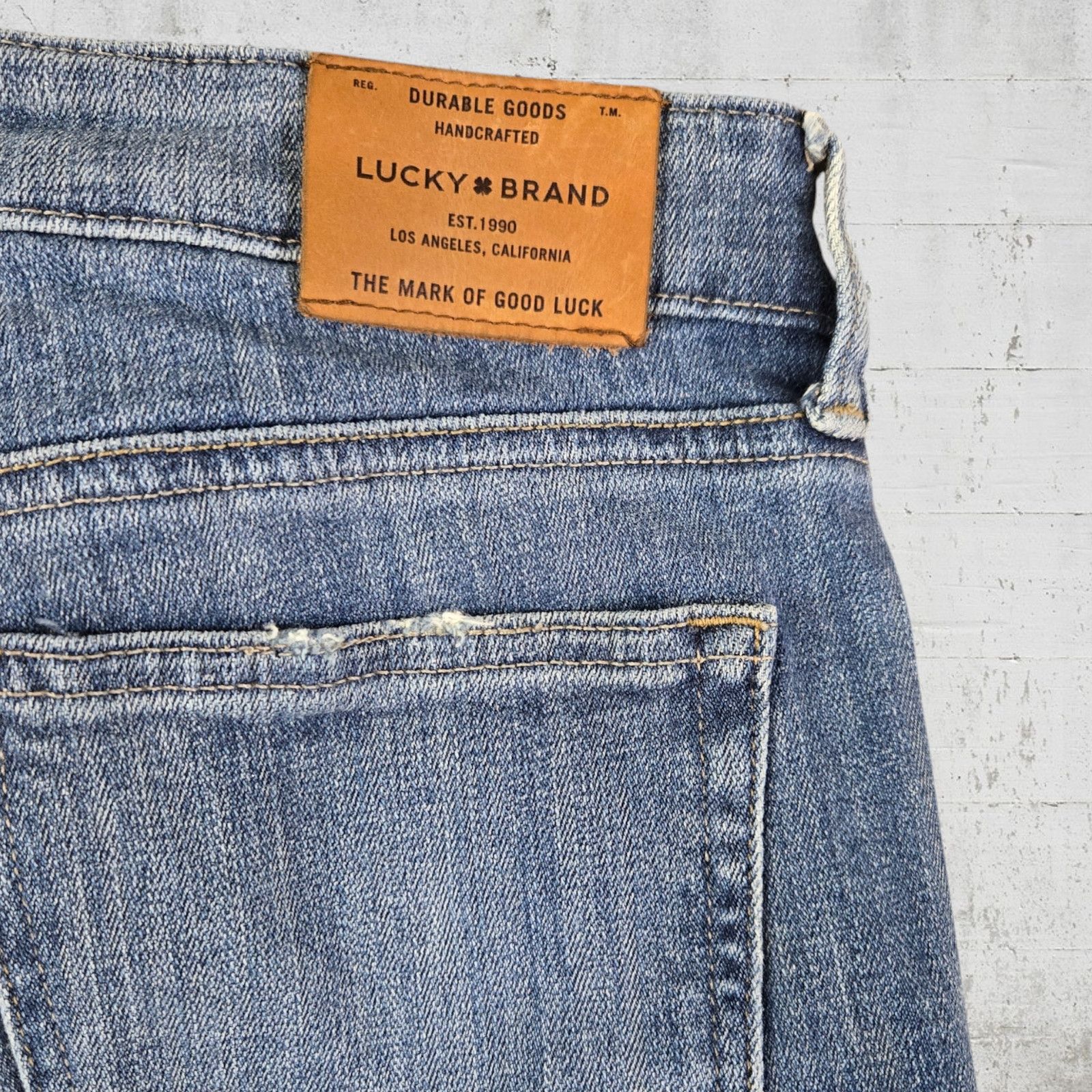 Lucky Brand Lucky Brand Medium Distressed Skinny Jeans Size 6 Size 28" / US 6 / IT 42 - 7 Thumbnail