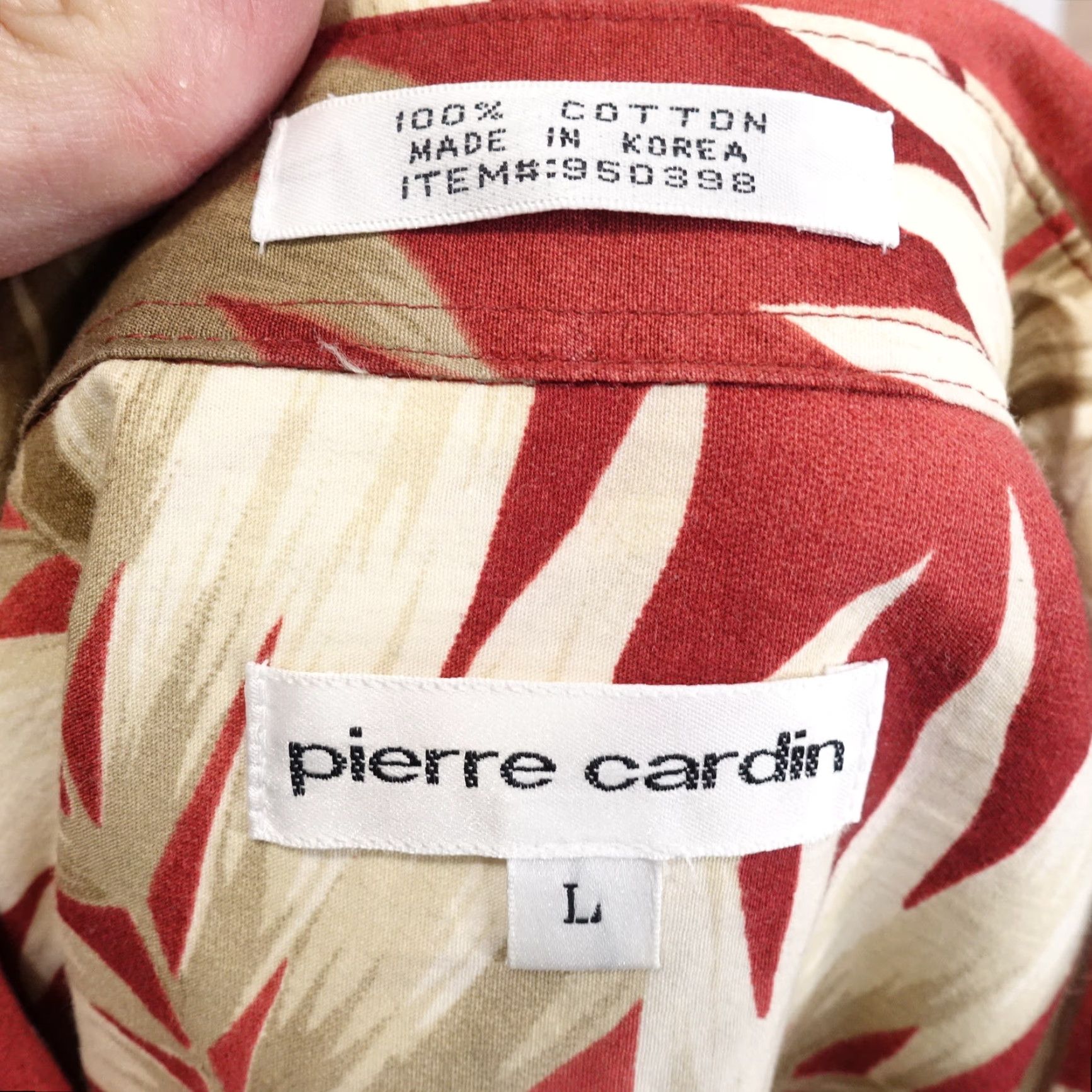 Pierre Cardin PIERRE CARDIN Short Sleeve Red Floral Cotton Button-Up Hawaiian Shirt Mens SZ L - Floral Pattern, 25" Pit to Pit, Vintage? No Size US L / EU 52-54 / 3 - 6 Thumbnail