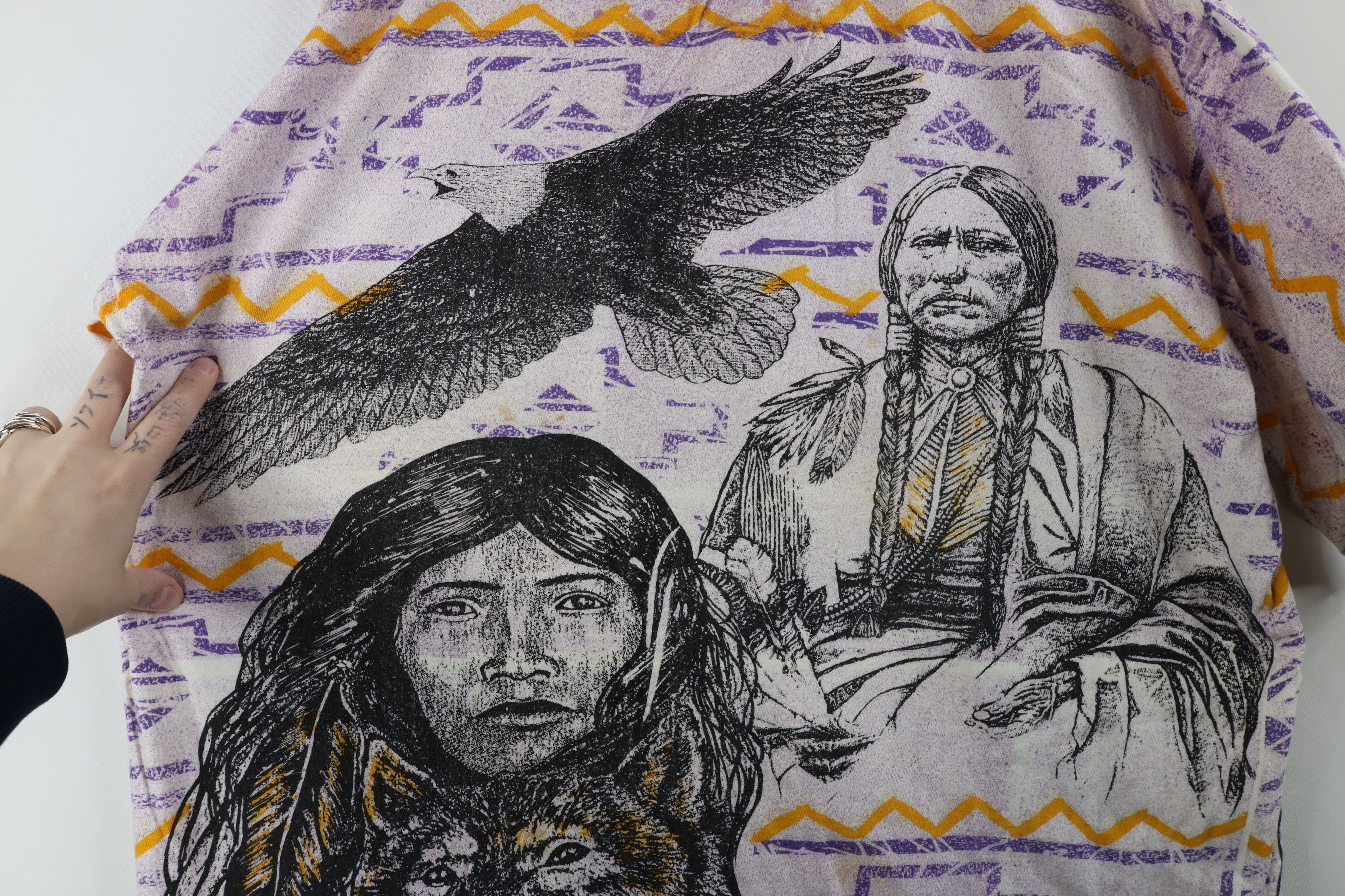 Vintage Vintage 90s Streetwear Southwestern Wolf Eagle Over T-Shirt Size US L / EU 52-54 / 3 - 4 Thumbnail