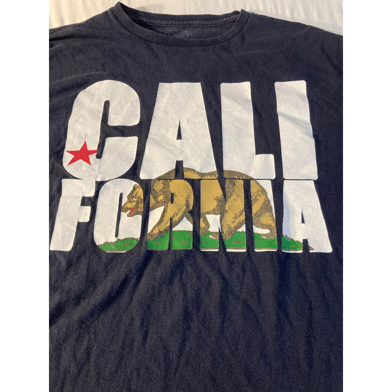 Other CALIFORNIA Republic Bear Long Sleeve Tee Mens L Blue Grunge Size US L / EU 52-54 / 3 - 2 Thumbnail