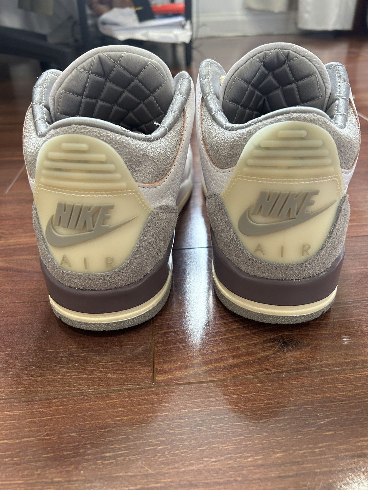 A Ma Maniere × Nike Air Jordan 3 A ma maniere Size US 10.5 / EU 43-44 - 4 Thumbnail