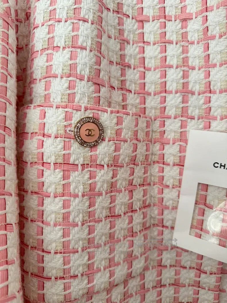 Chanel Chanel Popular pink and white plaid tweed jacket in spring Size XXS / US 00 / IT 34 - 4 Thumbnail