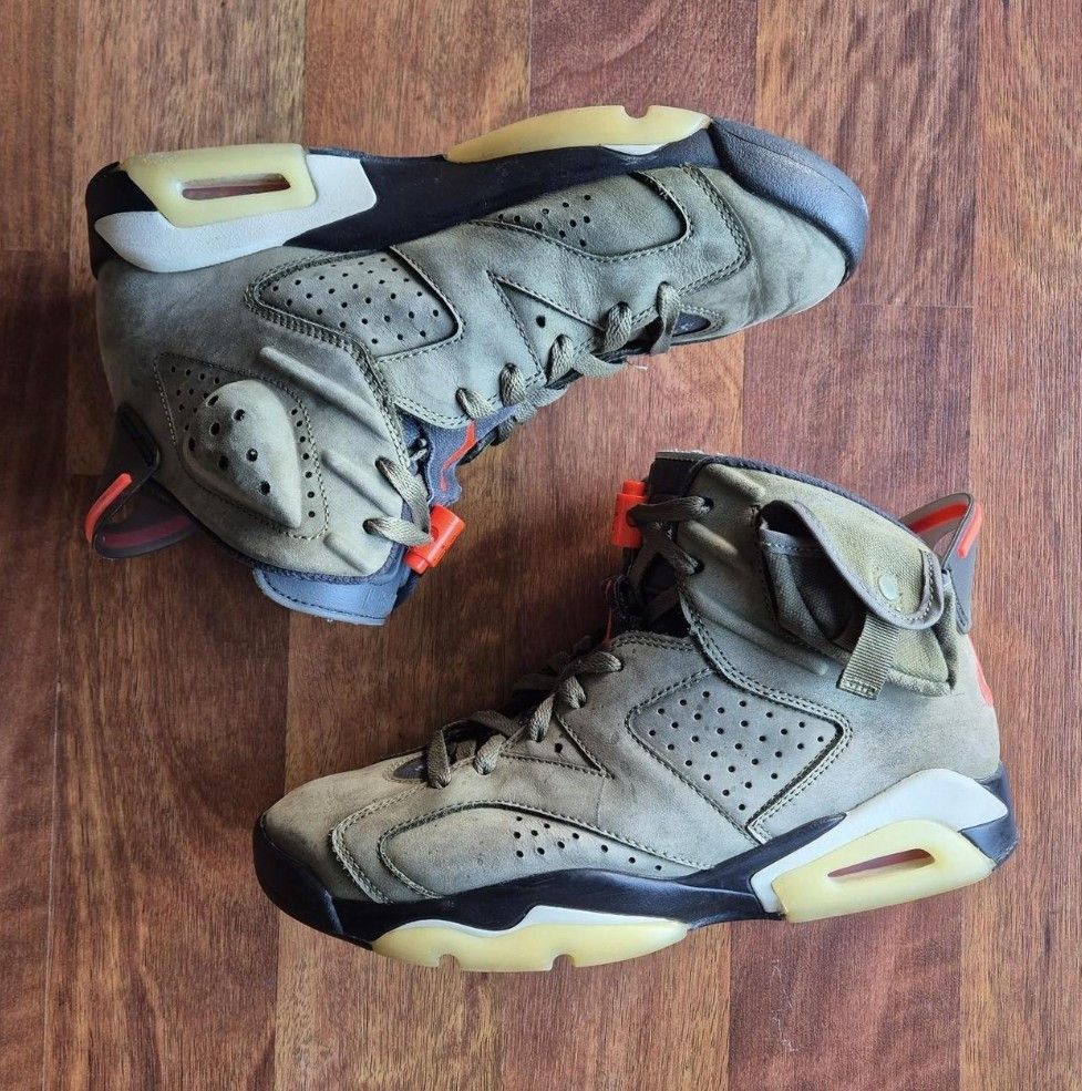 Nike × Travis Scott Air Jordan 6 Retro Travis Scott Size US 8.5 / EU 41-42 - 2 Thumbnail
