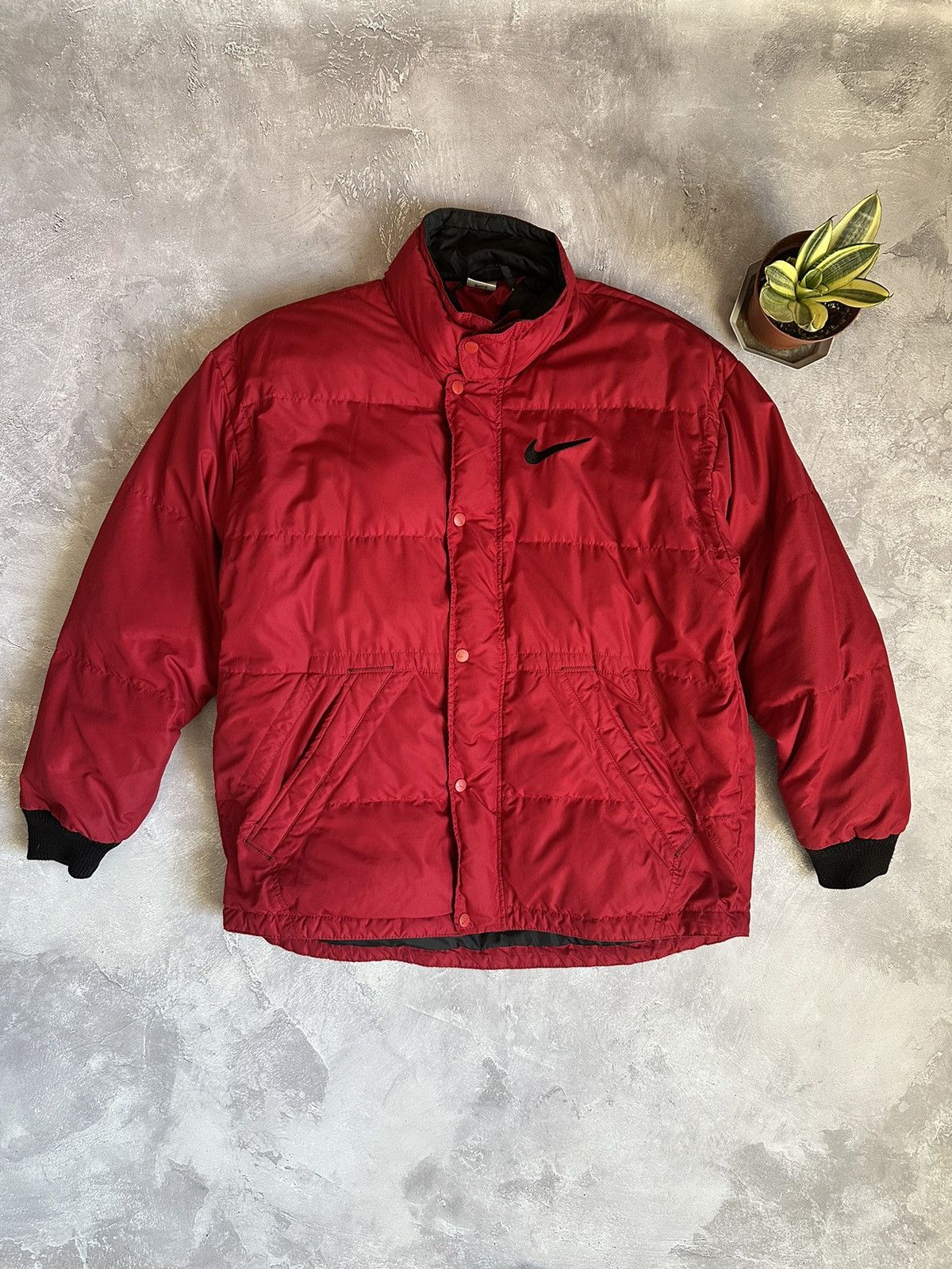 Nike Nike 90s big swoosh puffer down jacket vintage Size US M / EU 48-50 / 2 - 2 Thumbnail