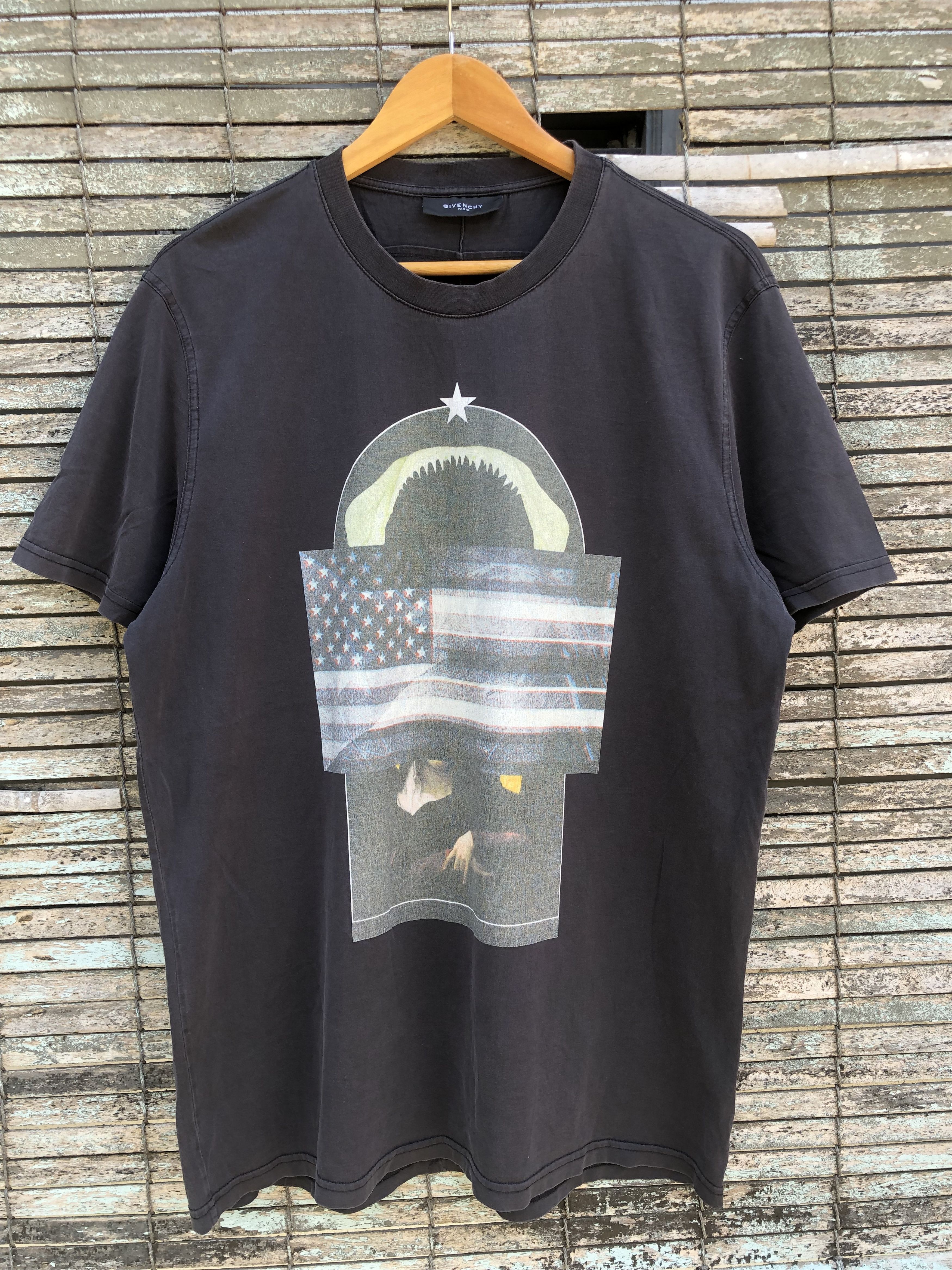 t*様 GIVENCHY シャークプリント Tシャツ ブラック L GIVENCHY シャークプリント 長袖シャツ ブラック リカルド・ティッシ期