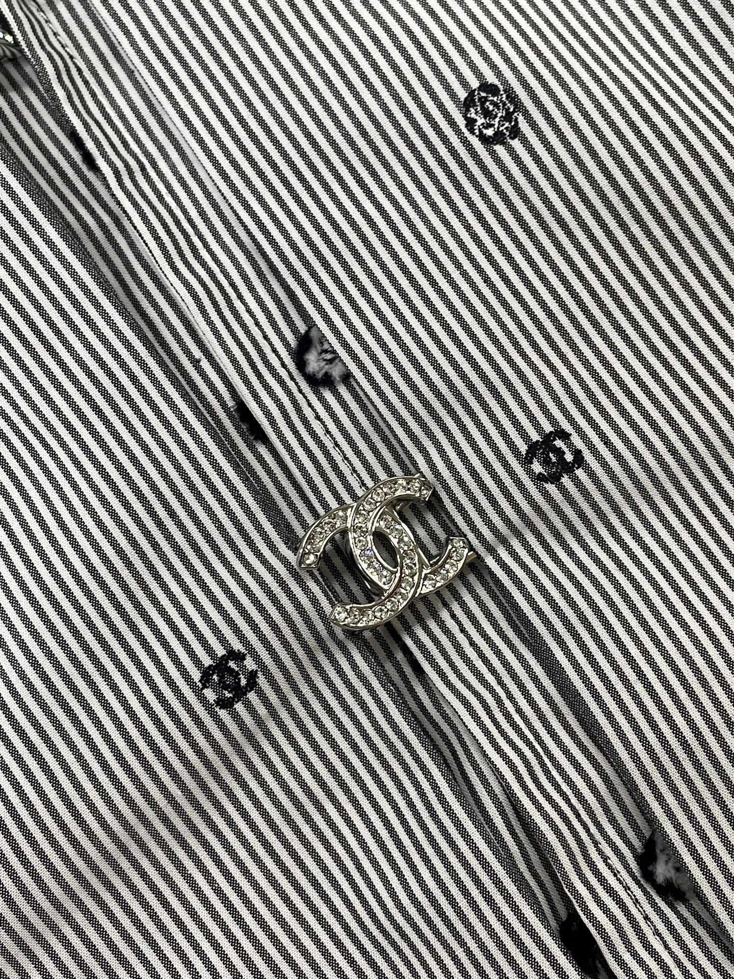Chanel Chanel SS Shirt Crystal Striped Polka Dot CC FR34 w/ Tags Size XS / US 0-2 / IT 36-38 - 3 Thumbnail