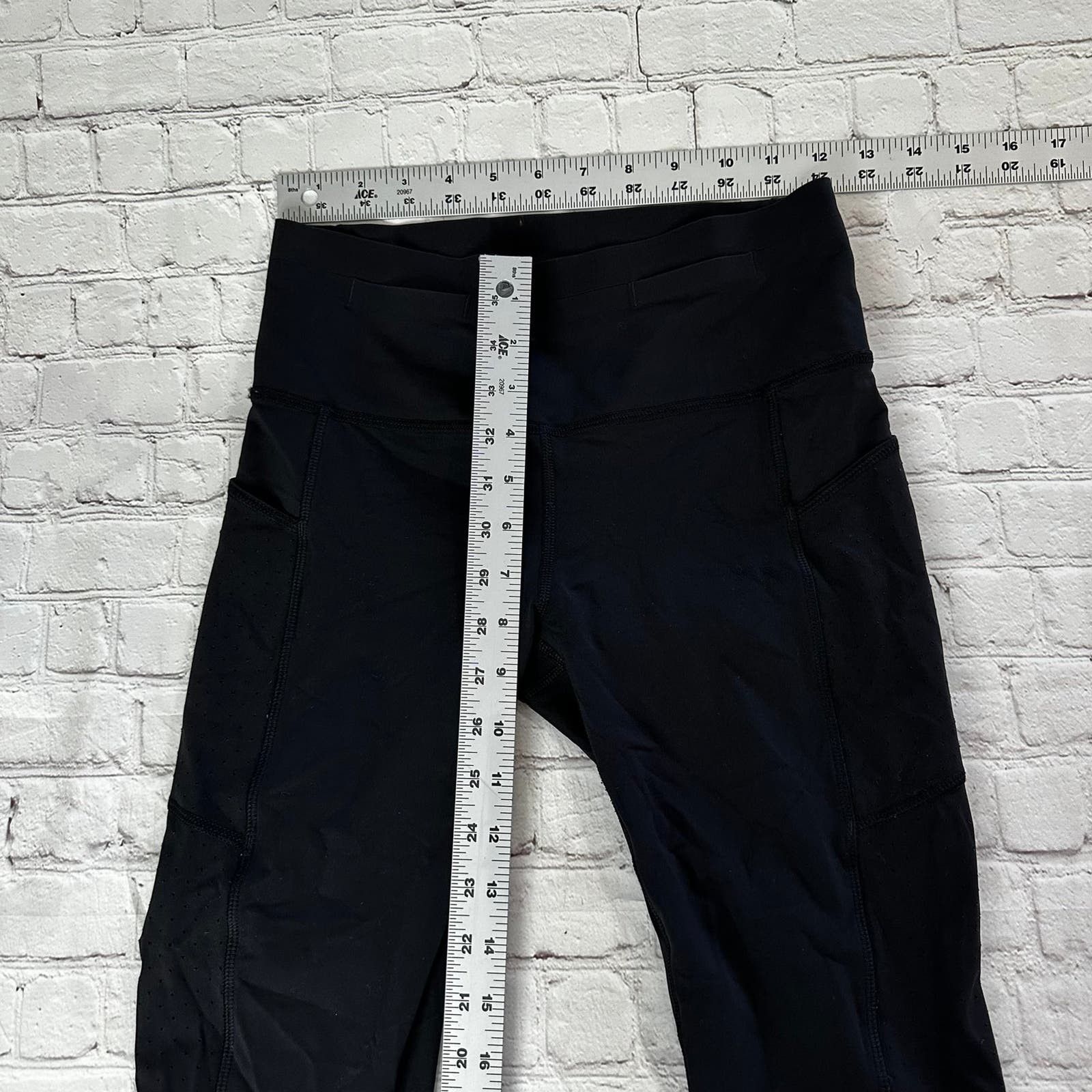 Lululemon Black Lululemon Leggings size 6 Size 28" / US 6 / IT 42 - 7 Thumbnail