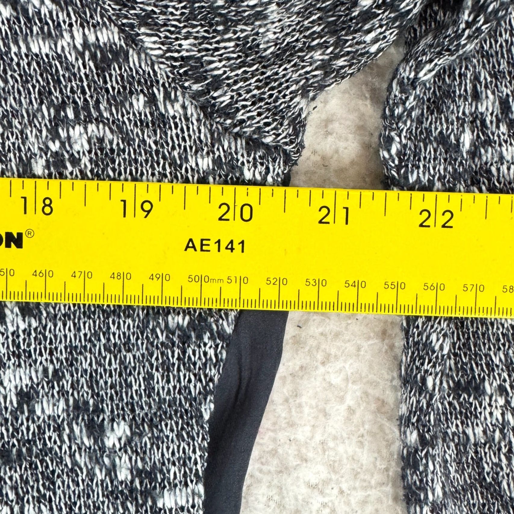 Anthropologie Anthropologie Dolan Cardigan Sweater Womens Small Gray Marled Long Sleeve Knit Size S / US 4 / IT 40 - 7 Thumbnail