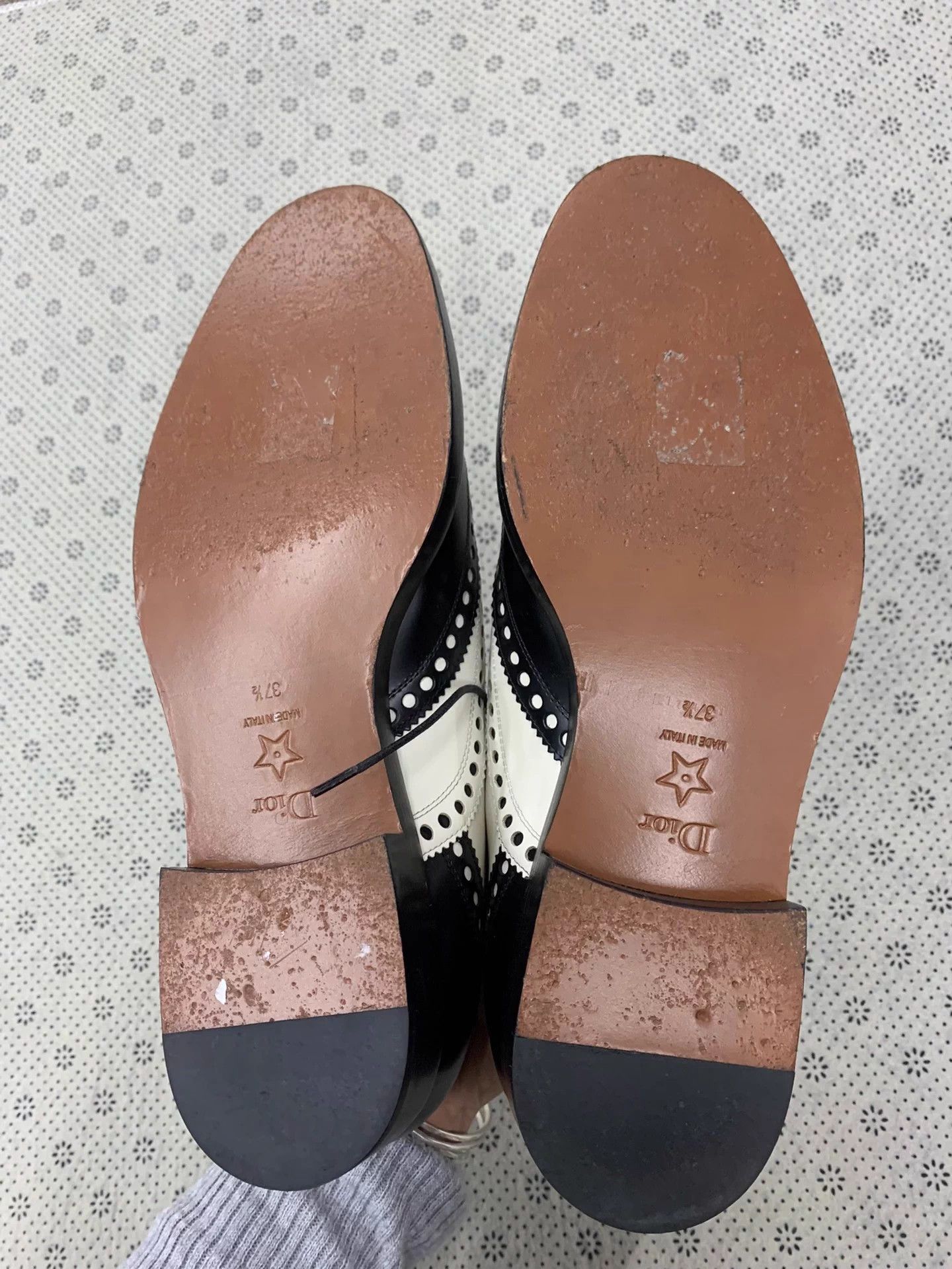 Dior Dior Black & White Perforated Leather Shoes 37.5 Size US 6.5 / IT 36.5 - 5 Thumbnail