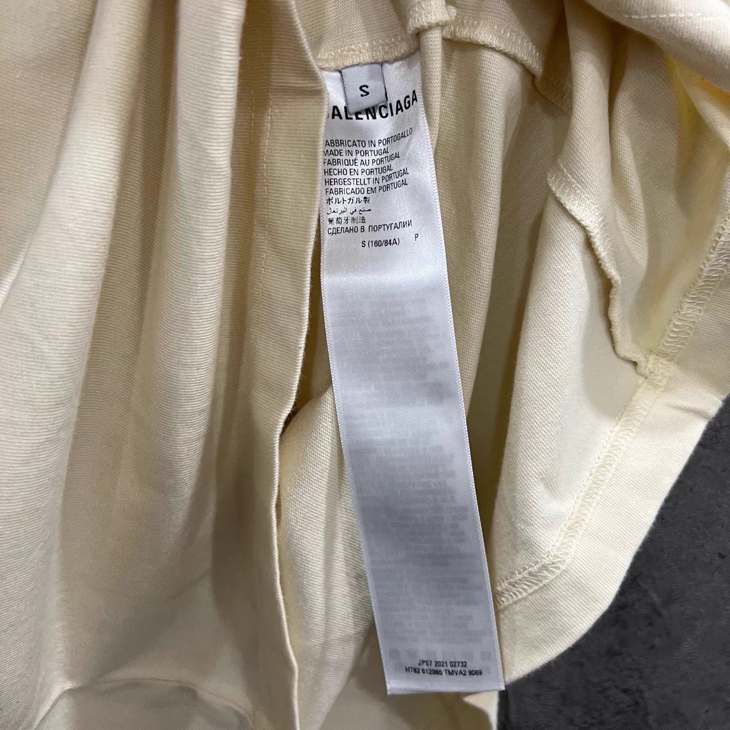 Balenciaga Balenciaga Scissors Embroidered Logo S/S Tee S Size US S / EU 44-46 / 1 - 4 Thumbnail