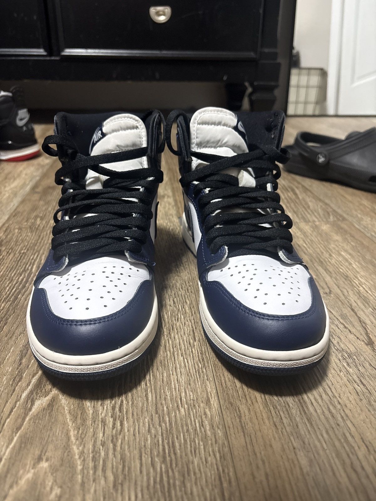 Jordan Brand Midnight Navy Blue Jordan 1 Size US 8.5 / EU 41-42 - 3 Thumbnail