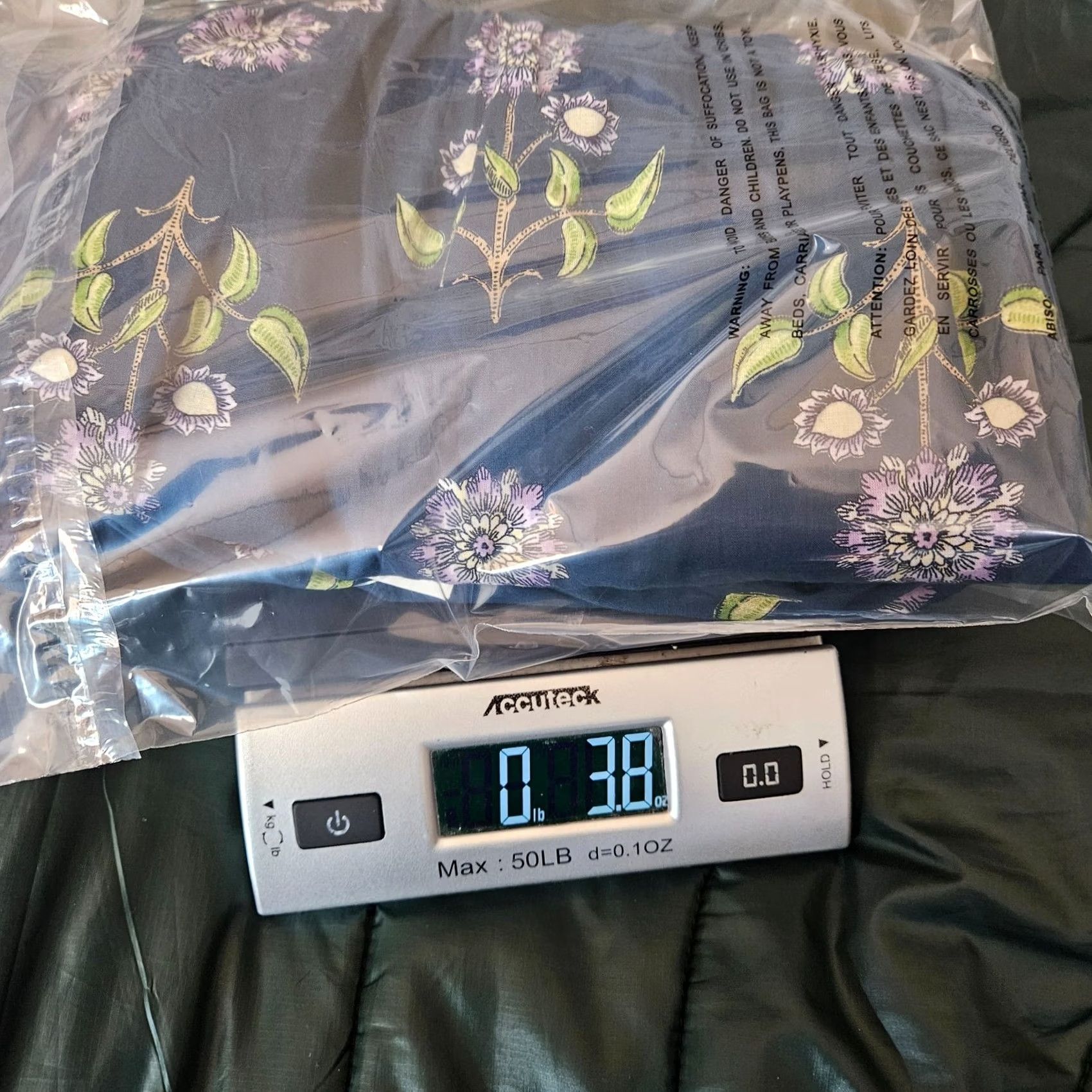 Old Navy Old Navy Women's Blouse Floral Printed Flutter Sleeve Navy XL Shirt Womens XL Blue Pattern Floral Casual Seasonal Lightweight Cotton Blend Size XL / US 12-14 / IT 48-50 - 8 Thumbnail