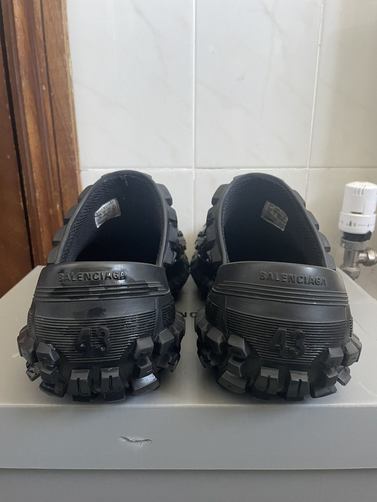 Balenciaga Balenciaga Defender Clogs Shoes Size US 10 / EU 43 - 3 Thumbnail