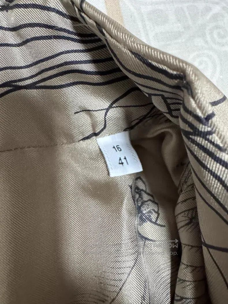 Hermes Hermes size 41 Silk Shirt, High-End Custom-Made. 100% Heavy Size US M / EU 48-50 / 2 - 4 Thumbnail