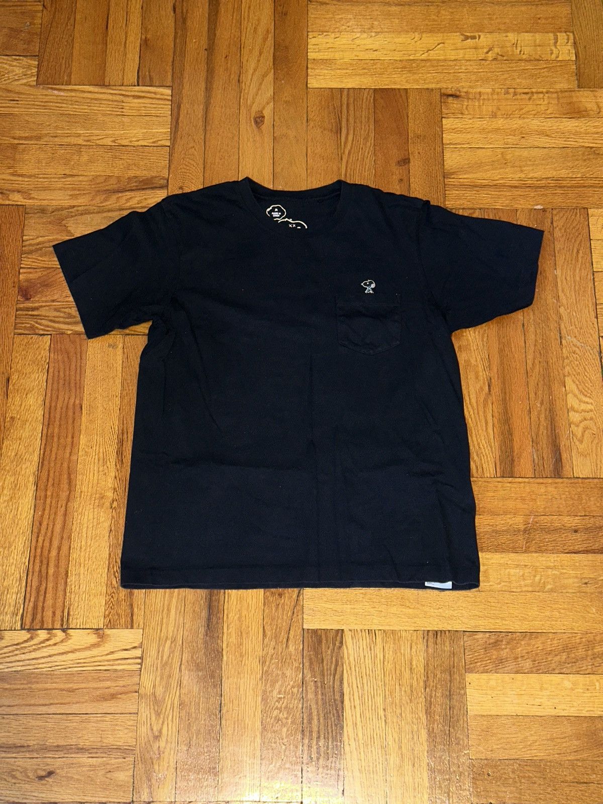 Kaws × Peanuts × Uniqlo Uniqlo x Kaws x Peanuts Snoopy Pocket Tee Size US M / EU 48-50 / 2 - 1 Thumbnail