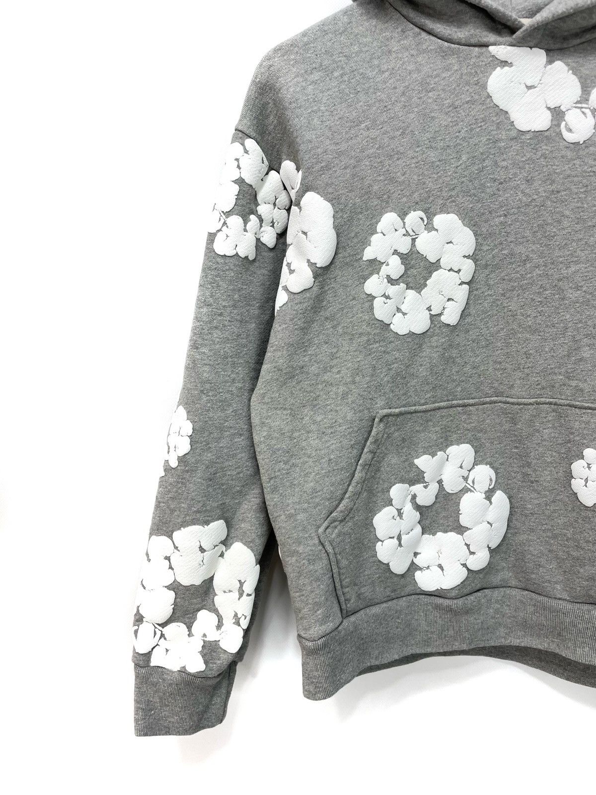 DENIM TEARS Denim Tears Floral Hoodie – Grey – Size S – Made in Portugal Size US S / EU 44-46 / 1 - 4 Thumbnail