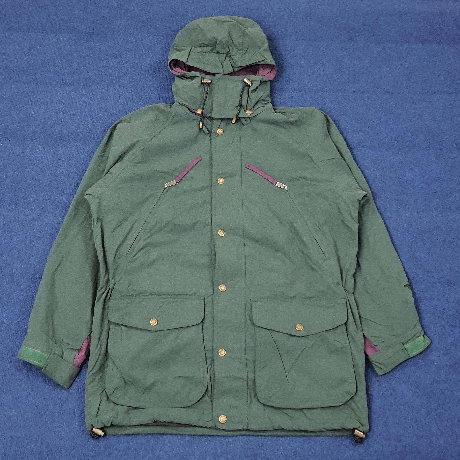 The North Face Vintage The North Face Armadilla Outdoor Jacket C251N5 Size US L / EU 52-54 / 3 - 1 Thumbnail