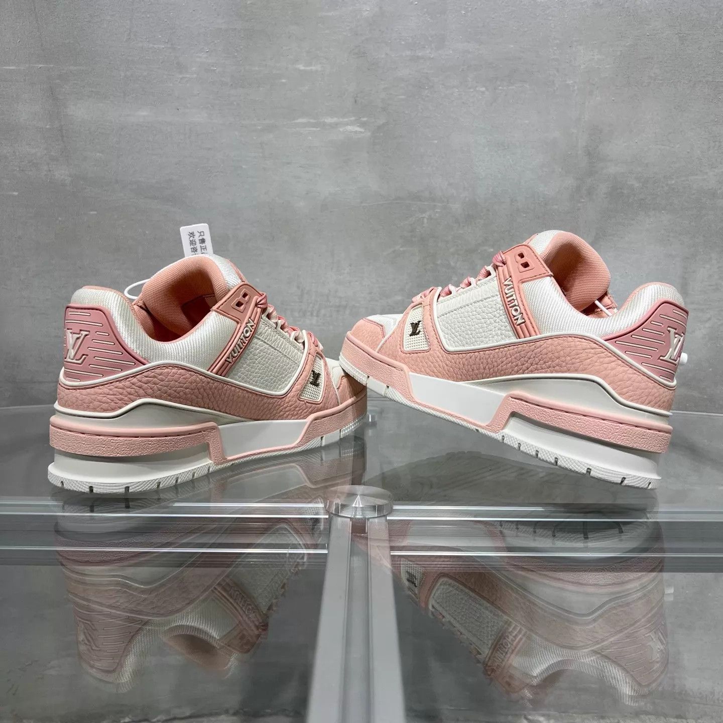 Louis Vuitton LV Trainer White Pink UK2/36 New in Box Tried On Size US 4.5 / IT 34.5 - 5 Thumbnail