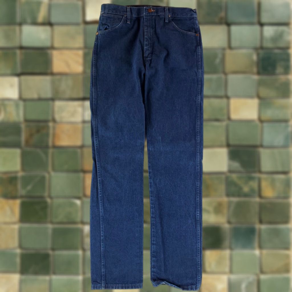 Wrangler VINTAGE Wrangler Jeans 13MWZPW Mens 34x38 34x37 Actual Blue Straight Jeans Mens 34x38 Blue Wrangler VTG Jeans Size US 34 / EU 50 - 1 Thumbnail