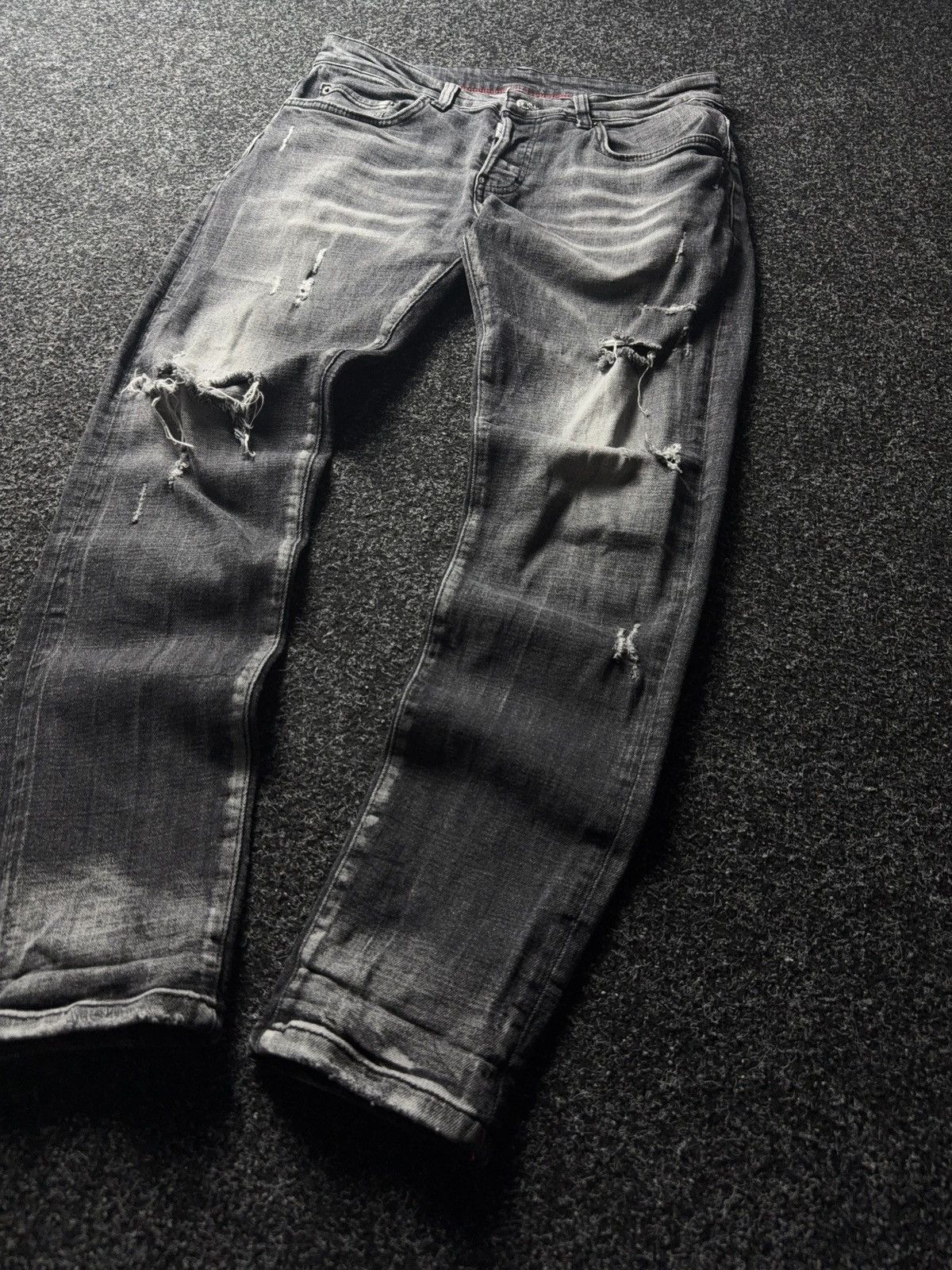 Dsquared2 Luxury Dsquared2 Distressed Gray Denim Jeans Made in Italy Size US 32 / EU 48 - 3 Thumbnail