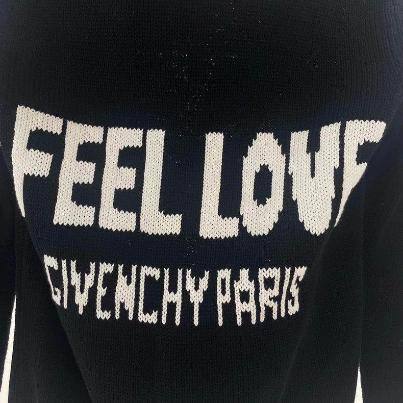 Givenchy Givenchy Chest Logo Embroidered Knit Black Sweater YY Size US S / EU 44-46 / 1 - 2 Thumbnail