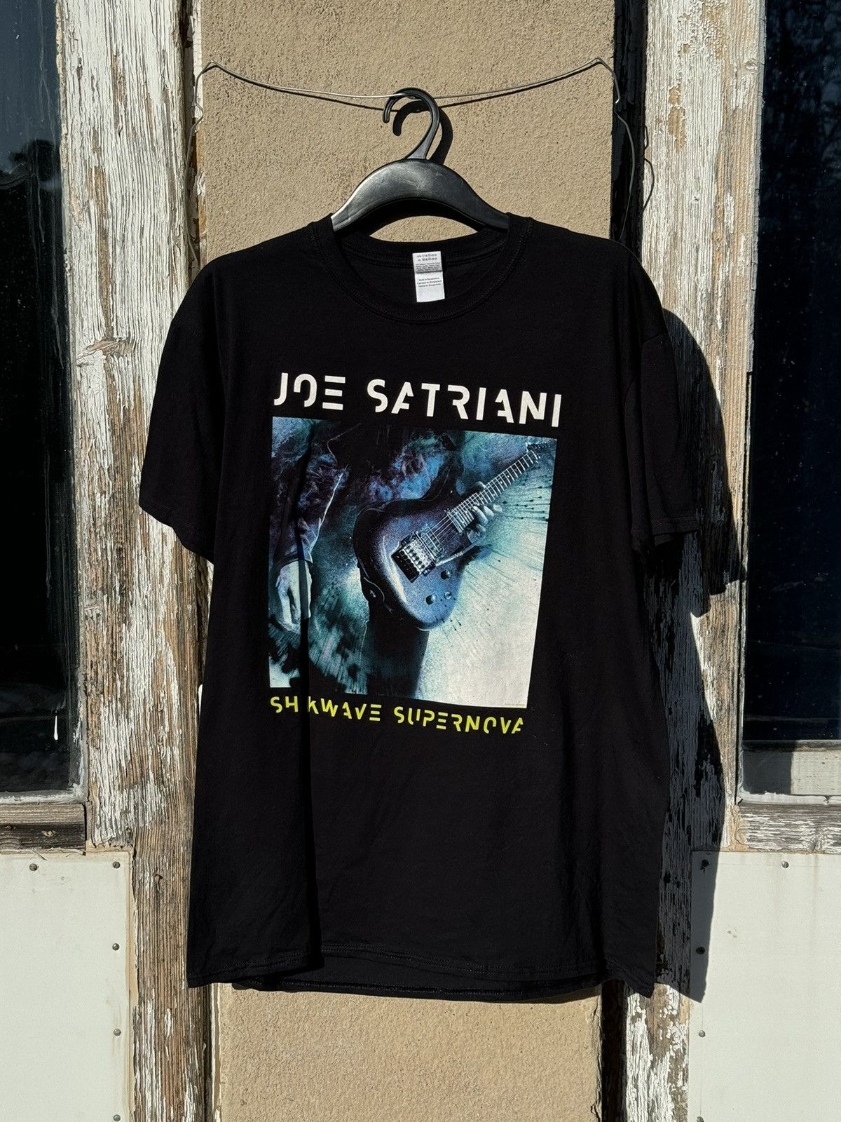Band Tees × Gildan Joe Satriani Size US XL / EU 56 / 4 - 1 Thumbnail