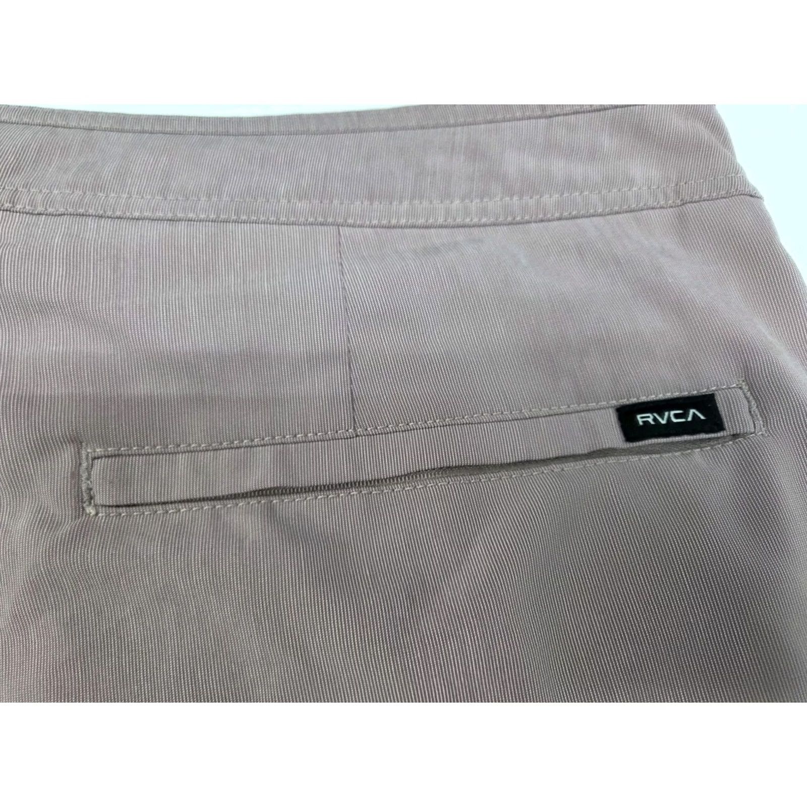 RVCA RVCA Mens Board Shorts 38 Striped Drawstring Back Pocket Zip Lavender/Grey Beach Athleisure Mens Bottom Size US 38 / EU 54 - 7 Thumbnail